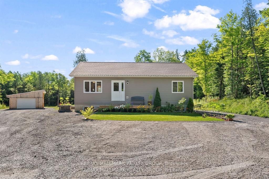 Photo 1 of 466 Stewartville Road, McNab/Braeside, Mcnab/Braeside Twps — HOMEH