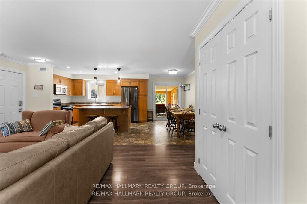 Photo 44 of 466 Stewartville Road, McNab/Braeside, Mcnab/Braeside Twps — HOMEH