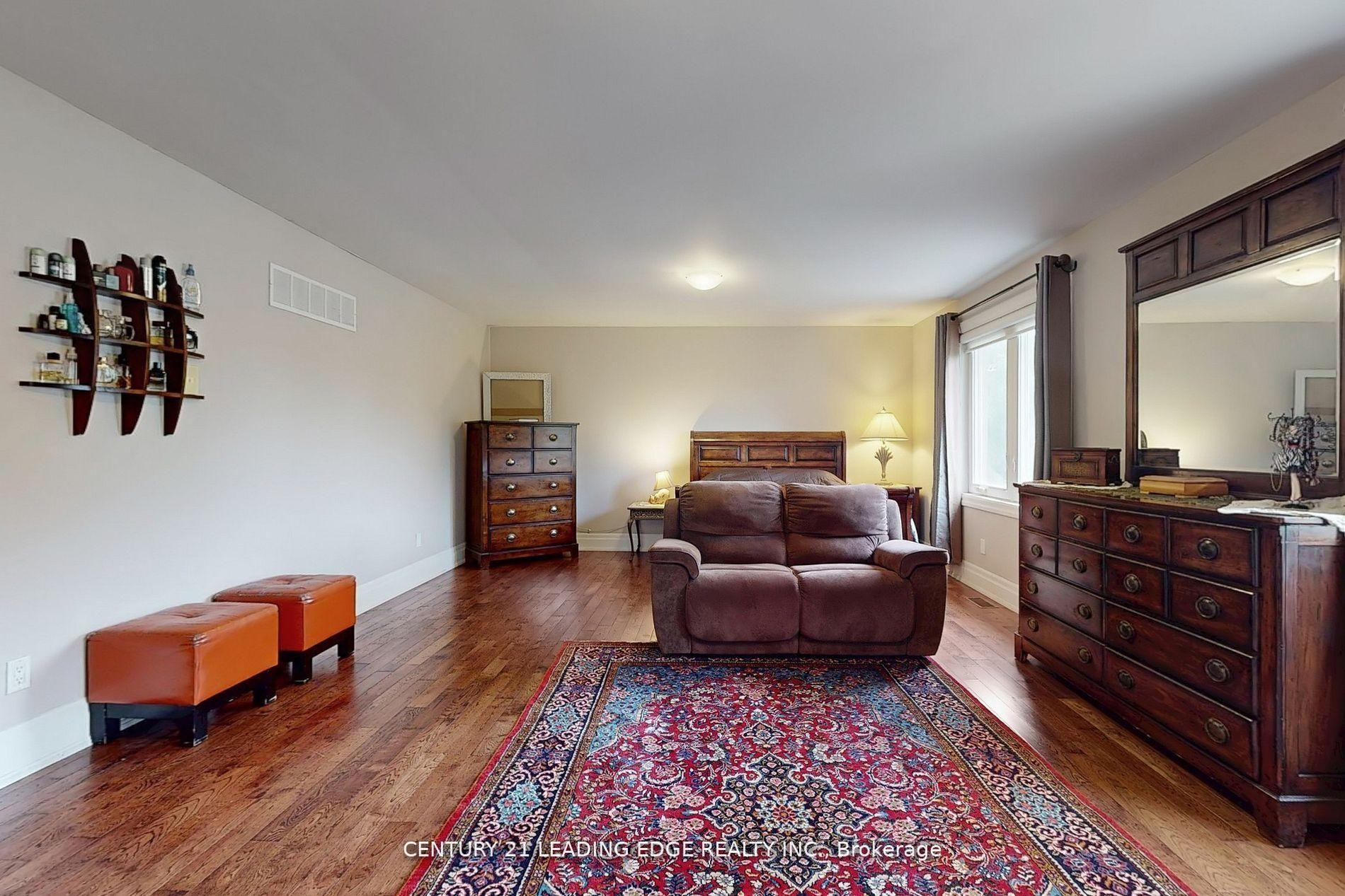 Photo 27 of 11 Bellvare Crescent, Scarborough, Wexford-Maryvale — HOMEH