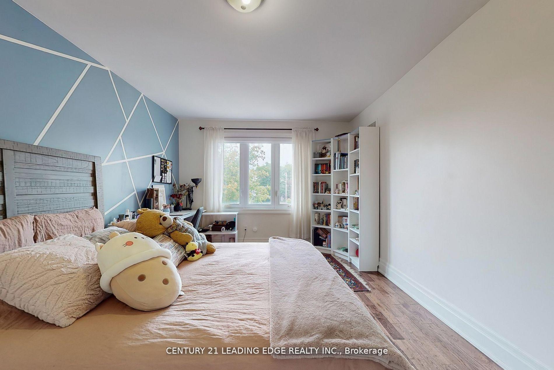 Photo 43 of 11 Bellvare Crescent, Scarborough, Wexford-Maryvale — HOMEH