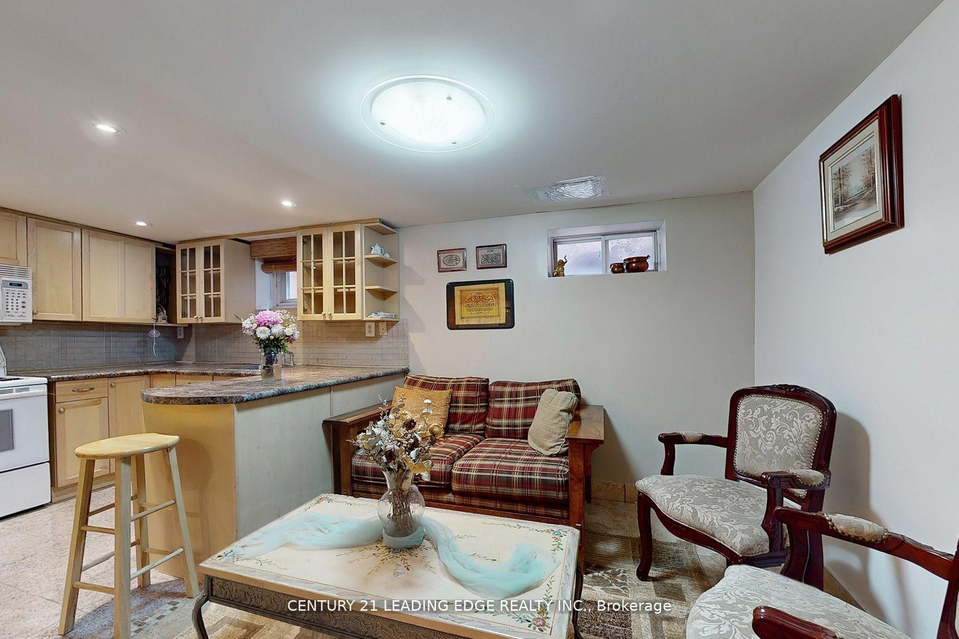 Photo 63 of 11 Bellvare Crescent, Scarborough, Wexford-Maryvale — HOMEH