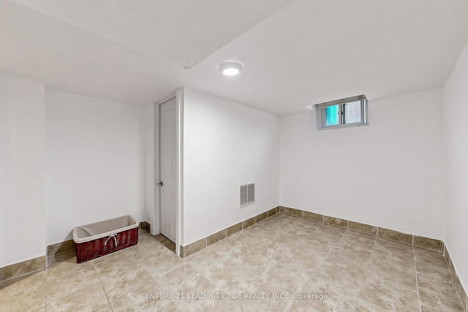 Photo 86 of 11 Bellvare Crescent, Scarborough, Wexford-Maryvale — HOMEH