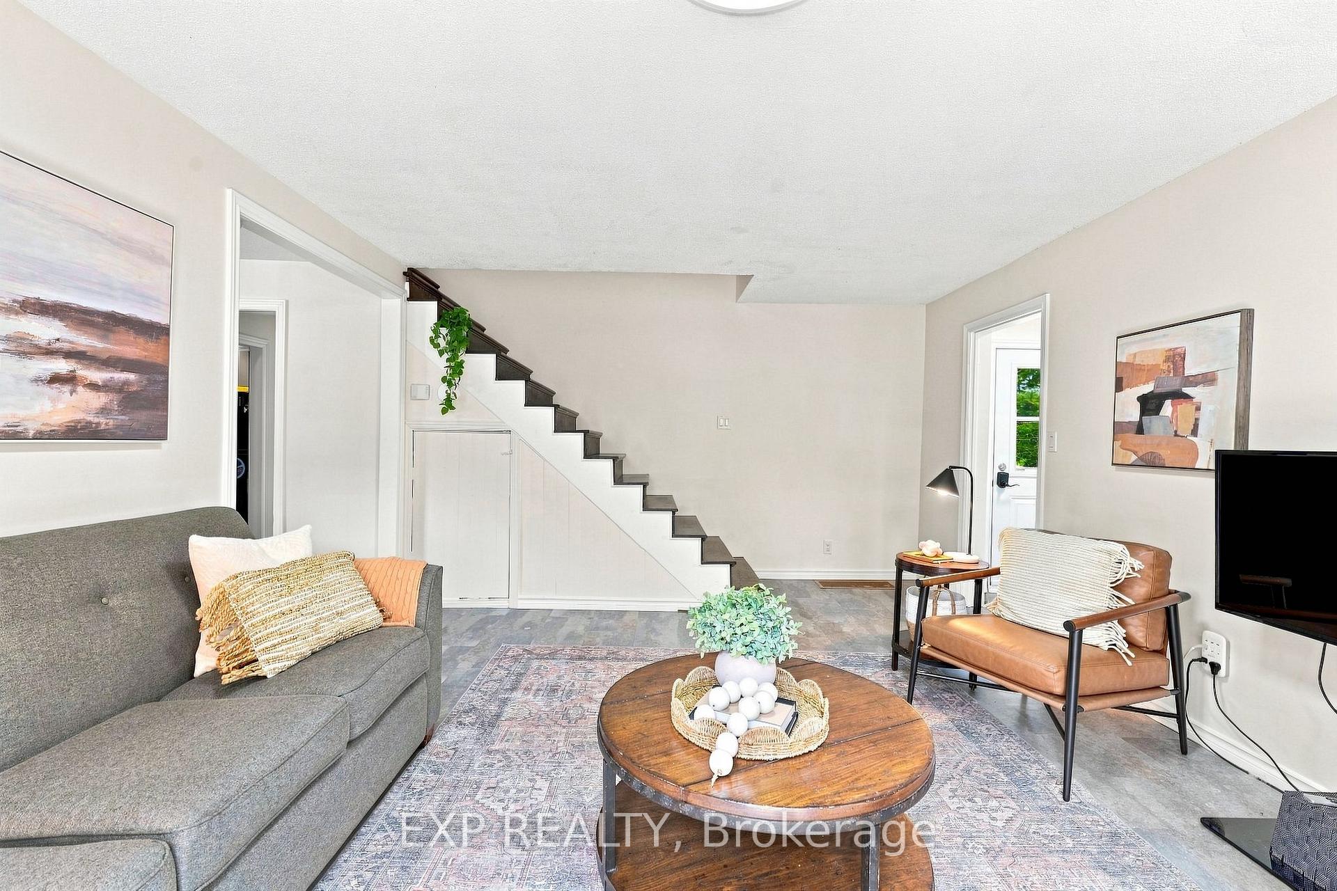 Photo 6 of 26002 McCowan Road, Georgina, Sutton & Jackson's Point — HOMEH