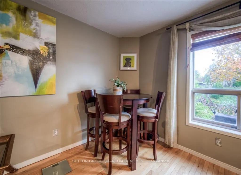 Photo 13 of 99 Foxborough Drive, Hamilton, Ancaster — HOMEH