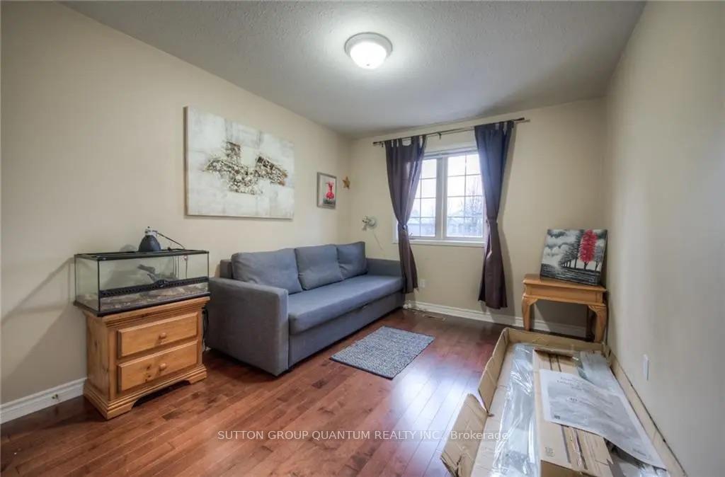 Photo 17 of 99 Foxborough Drive, Hamilton, Ancaster — HOMEH