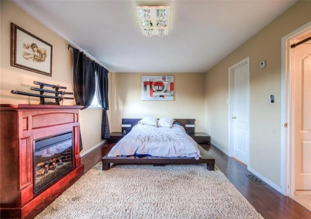 Photo 20 of 99 Foxborough Drive, Hamilton, Ancaster — HOMEH