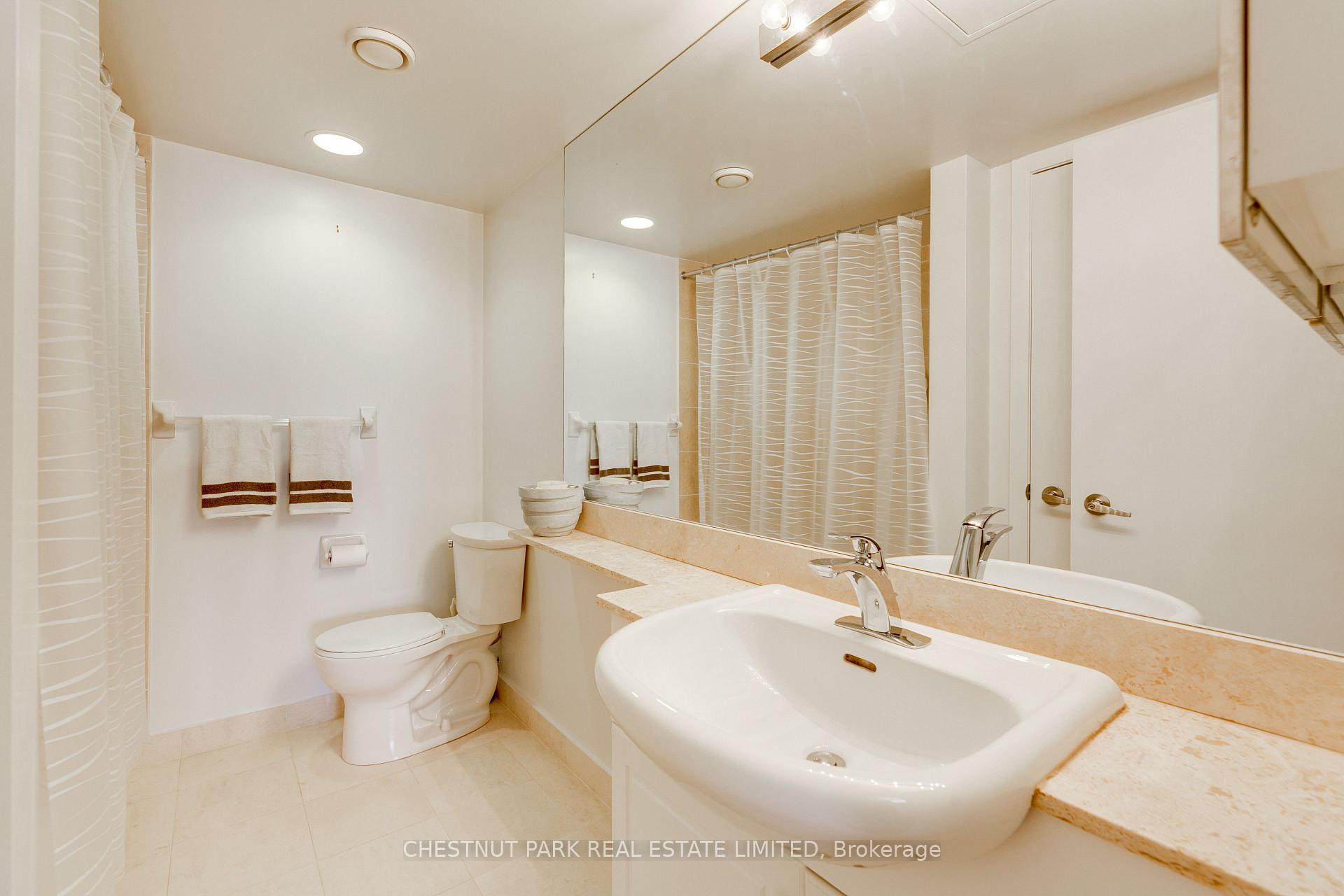 Photo 14 of Unit 3003, 210 Victoria Street, Toronto, Church-Yonge Corridor — HOMEH