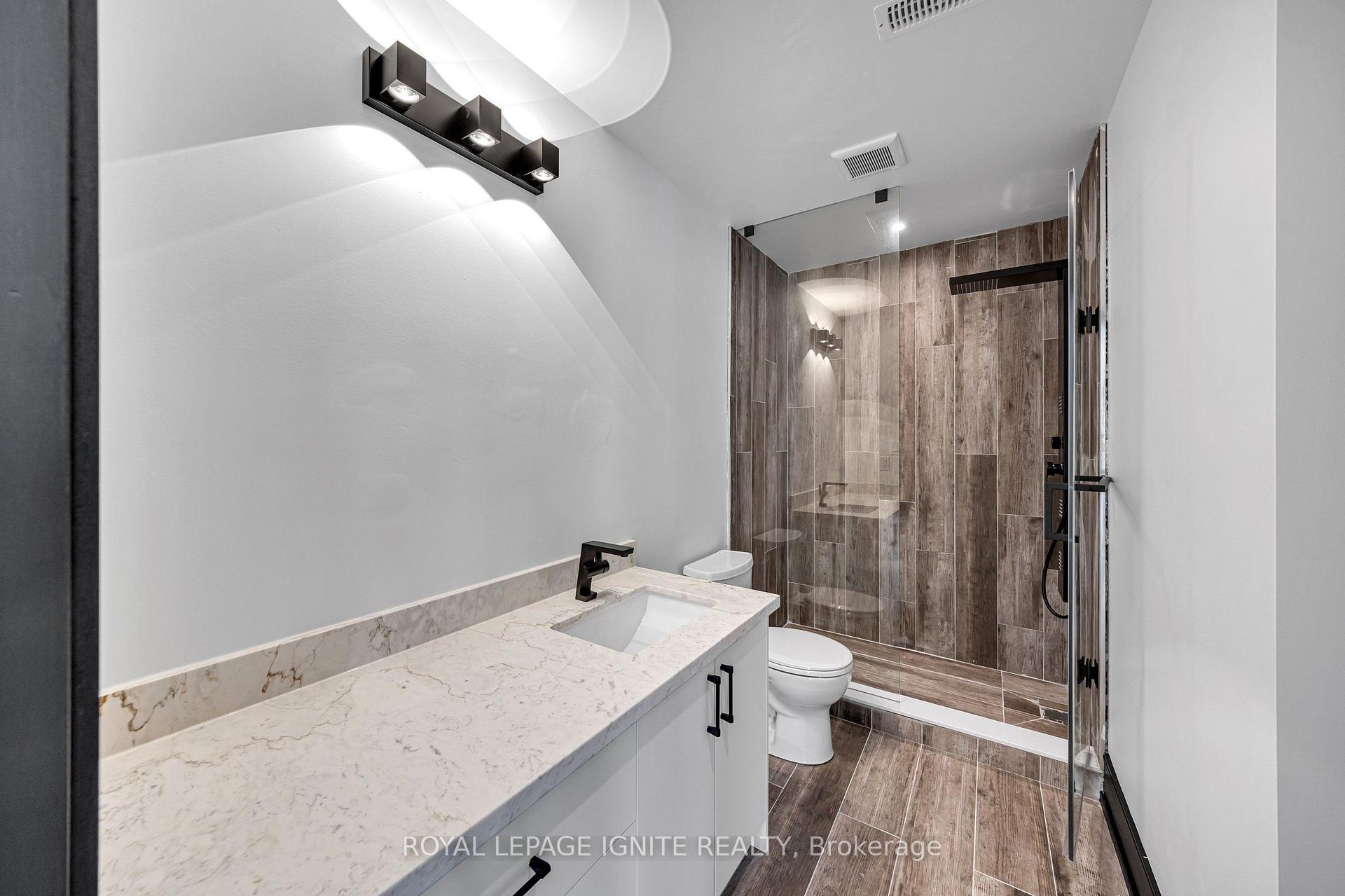 Photo 48 of 15 Deblyn Drive E, Scarborough, L'Amoreaux — HOMEH