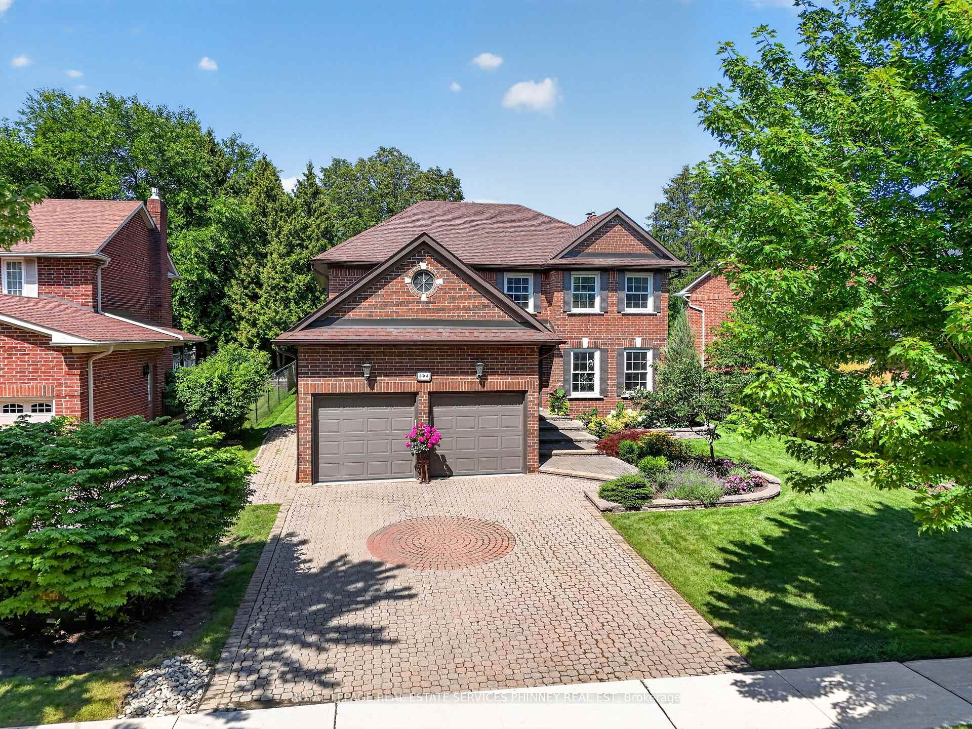 Photo 3 of 3861 Promontory Crescent, Mississauga, Erin Mills — HOMEH