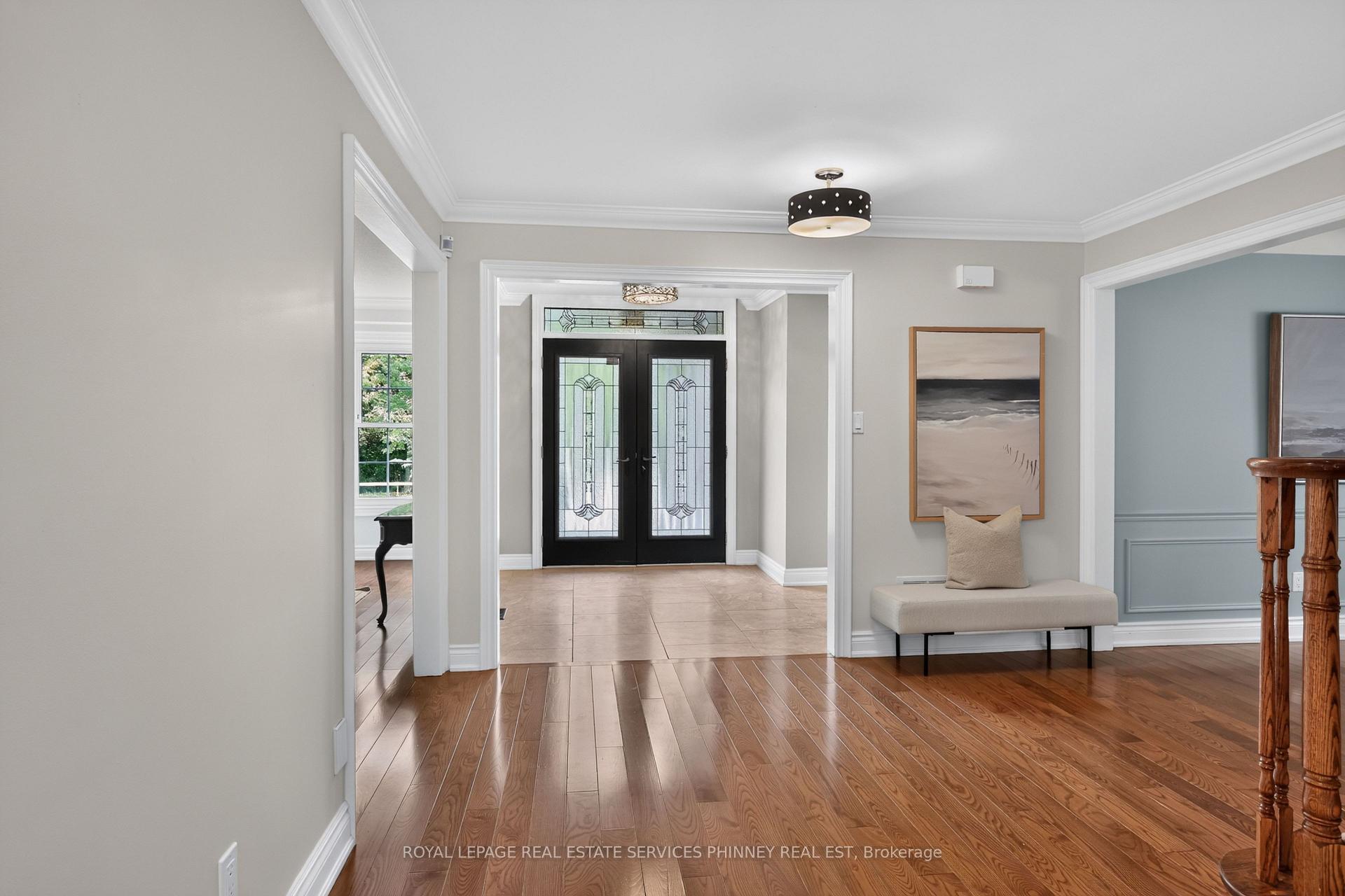 Photo 4 of 3861 Promontory Crescent, Mississauga, Erin Mills — HOMEH