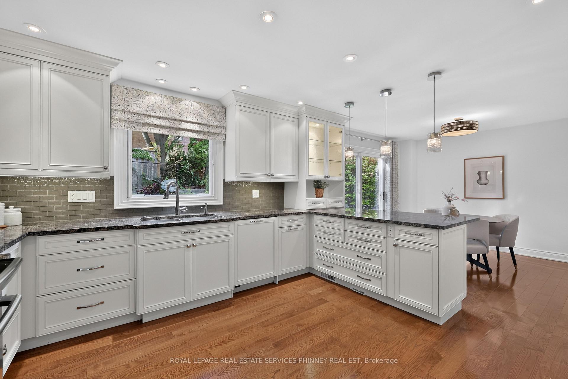 Photo 9 of 3861 Promontory Crescent, Mississauga, Erin Mills — HOMEH