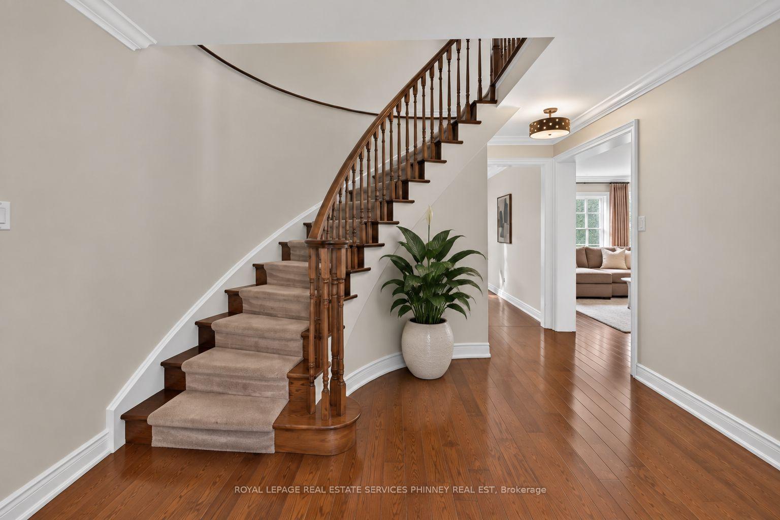 Photo 17 of 3861 Promontory Crescent, Mississauga, Erin Mills — HOMEH