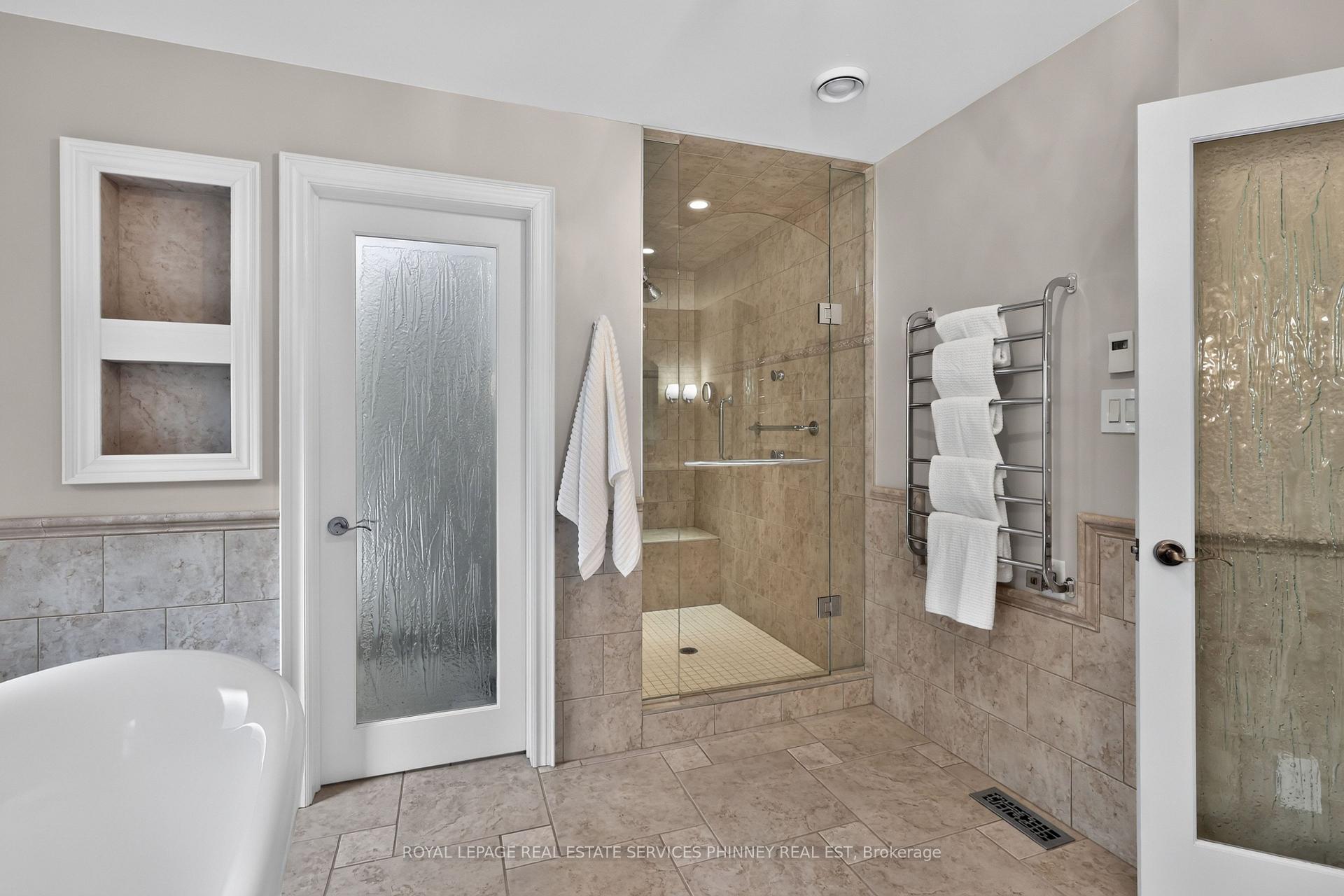 Photo 22 of 3861 Promontory Crescent, Mississauga, Erin Mills — HOMEH