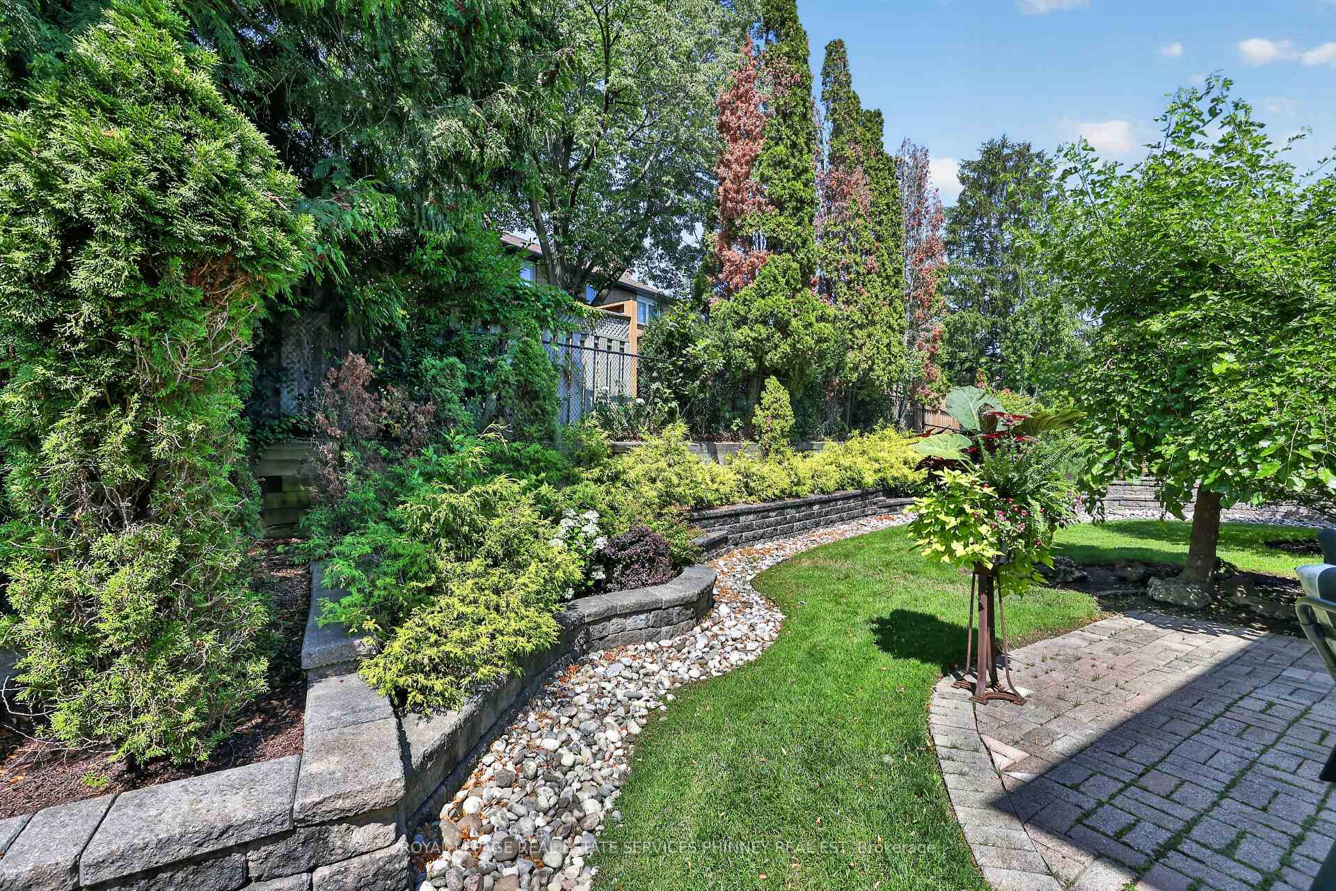 Photo 40 of 3861 Promontory Crescent, Mississauga, Erin Mills — HOMEH