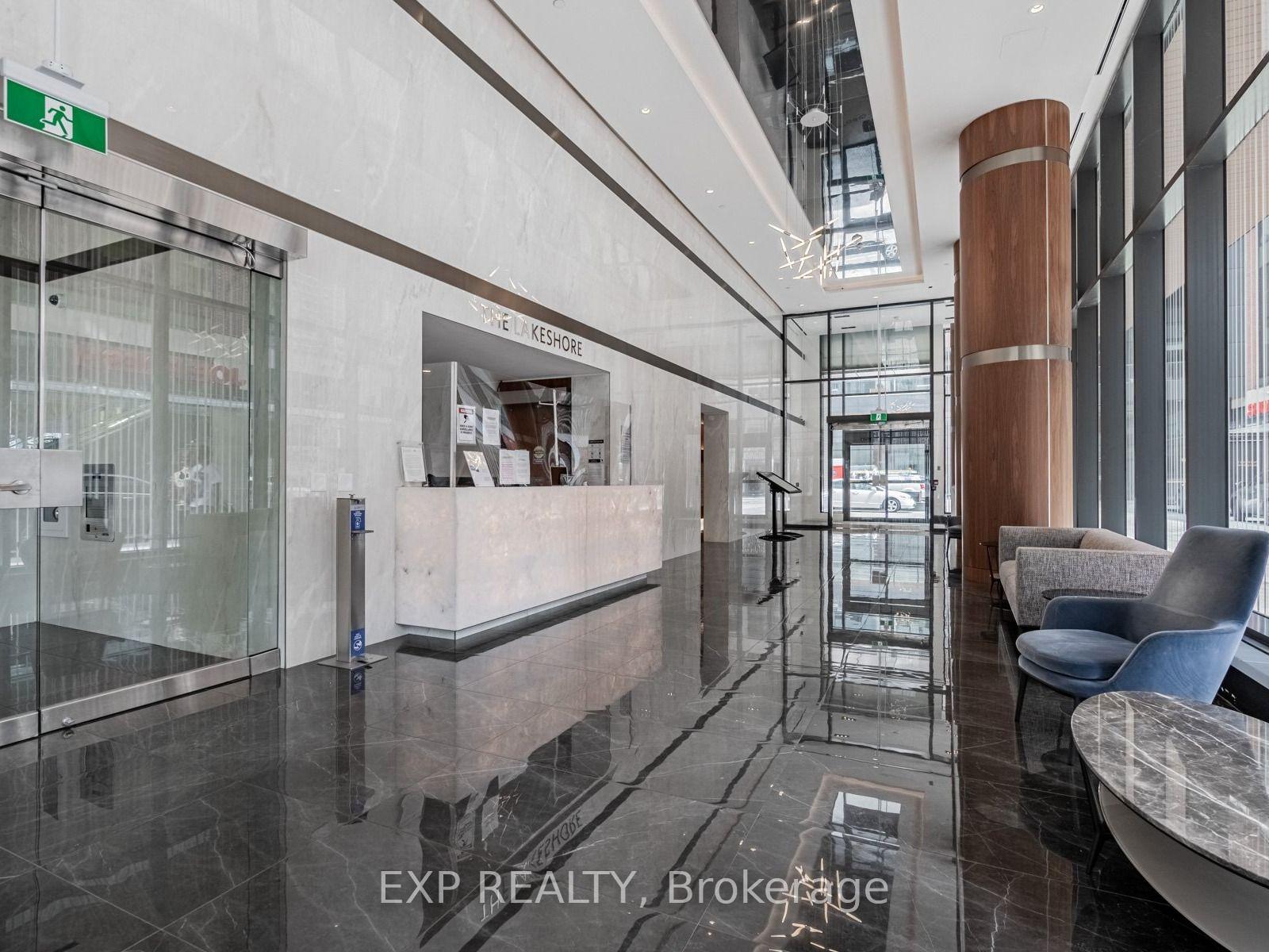 Photo 2 of Unit 611, 19 Bathurst Street, Toronto, Waterfront Communities — HOMEH