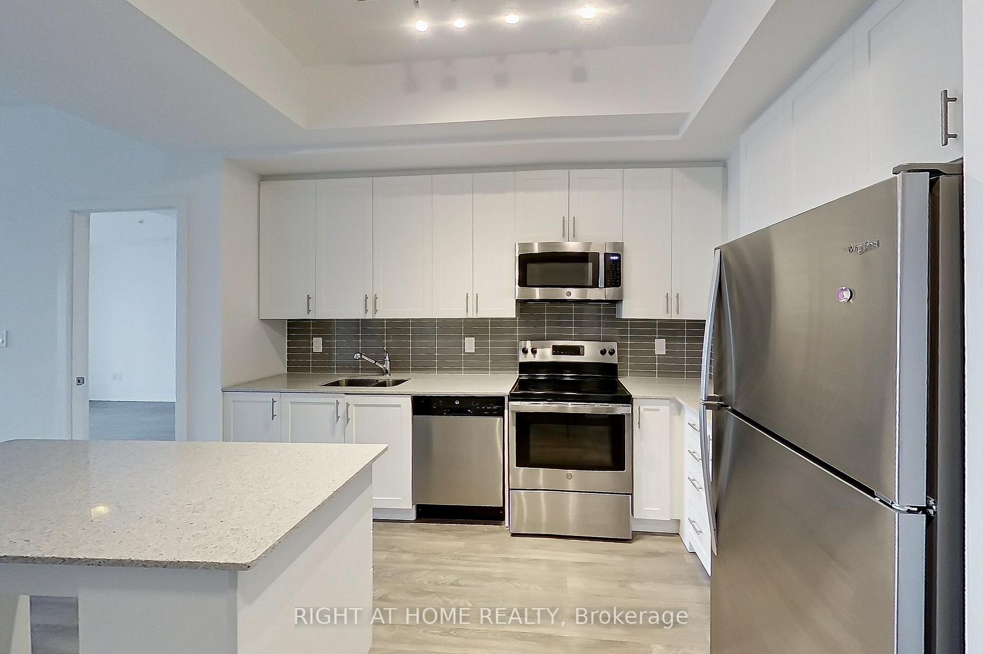 Photo 6 of Unit 505, 550 North Service Road, Grimsby, Grimsby Beach — HOMEH