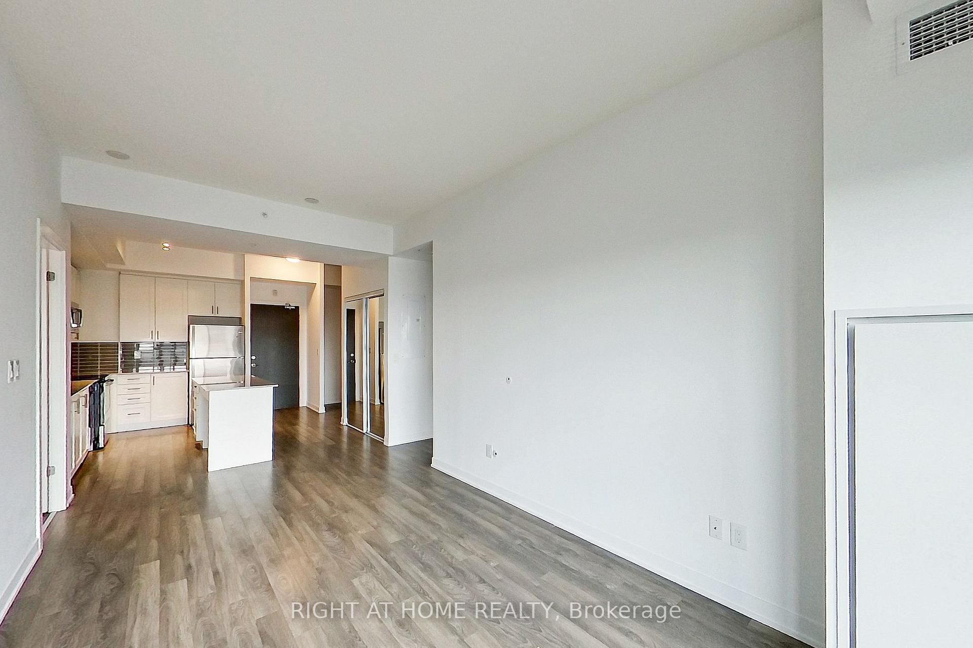 Photo 9 of Unit 505, 550 North Service Road, Grimsby, Grimsby Beach — HOMEH