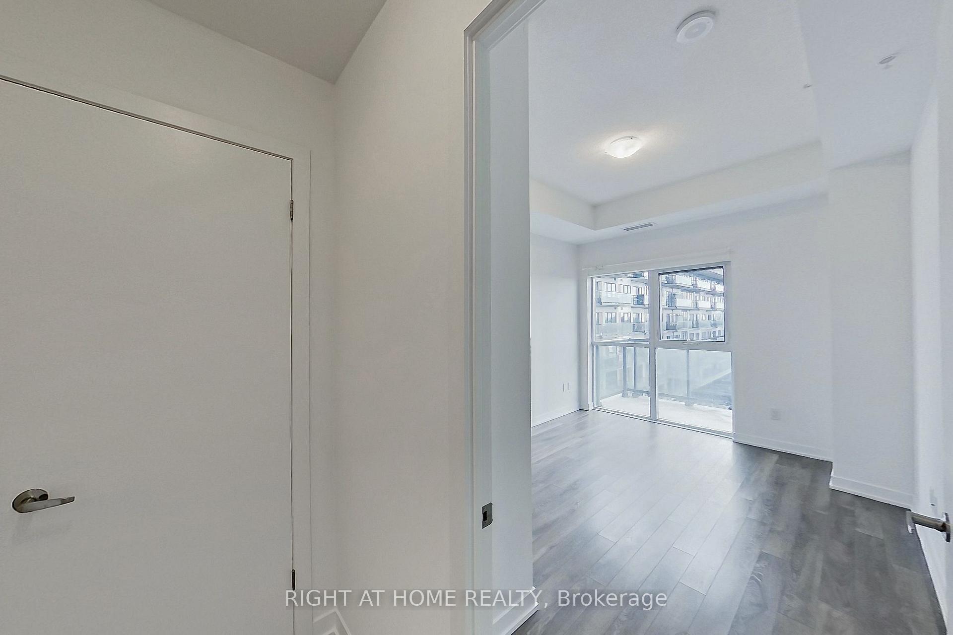Photo 17 of Unit 505, 550 North Service Road, Grimsby, Grimsby Beach — HOMEH