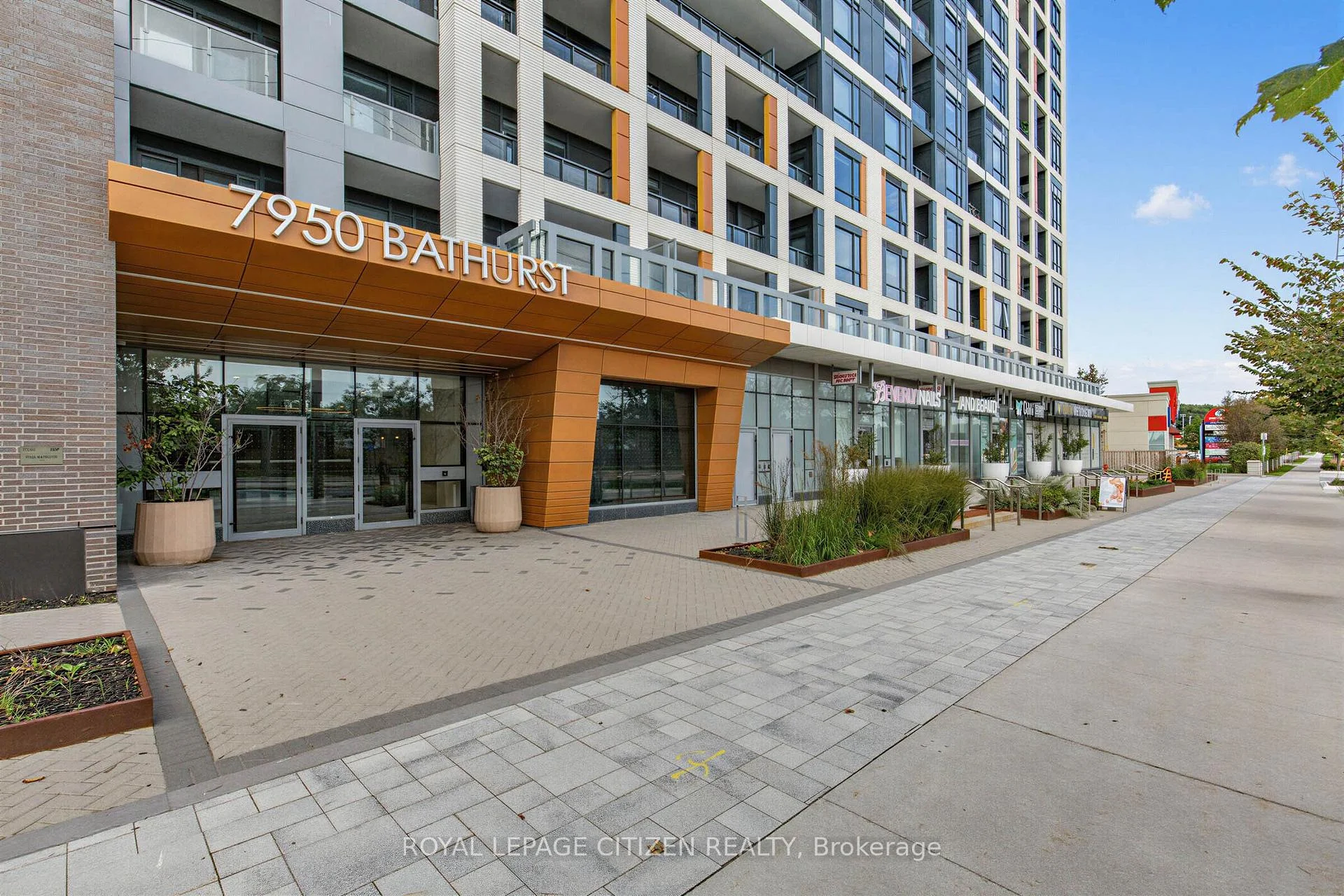 Photo 5 of Unit B-0103, 7950 Bathurst Street, Vaughan, Beverley Glen — HOMEH