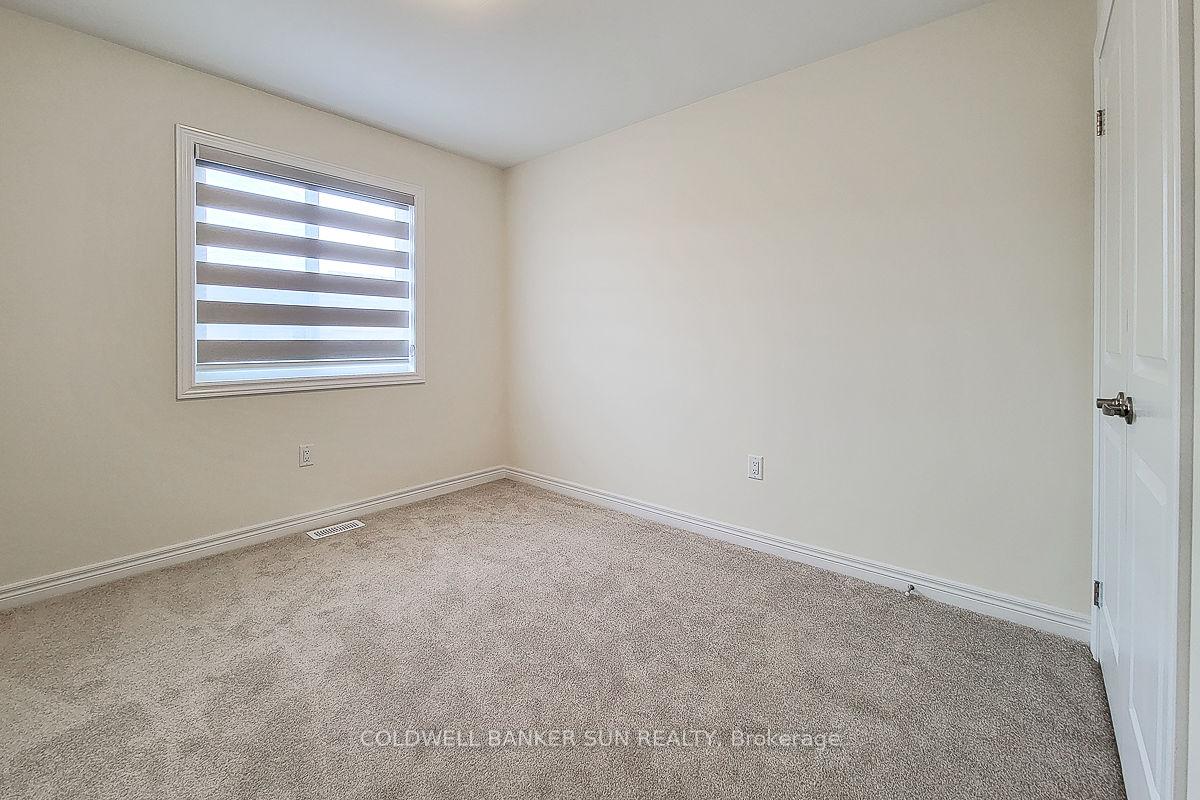 Photo 19 of 82 Pinot Crescent, Hamilton, Fruitland — HOMEH