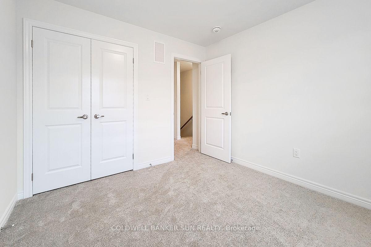 Photo 20 of 82 Pinot Crescent, Hamilton, Fruitland — HOMEH