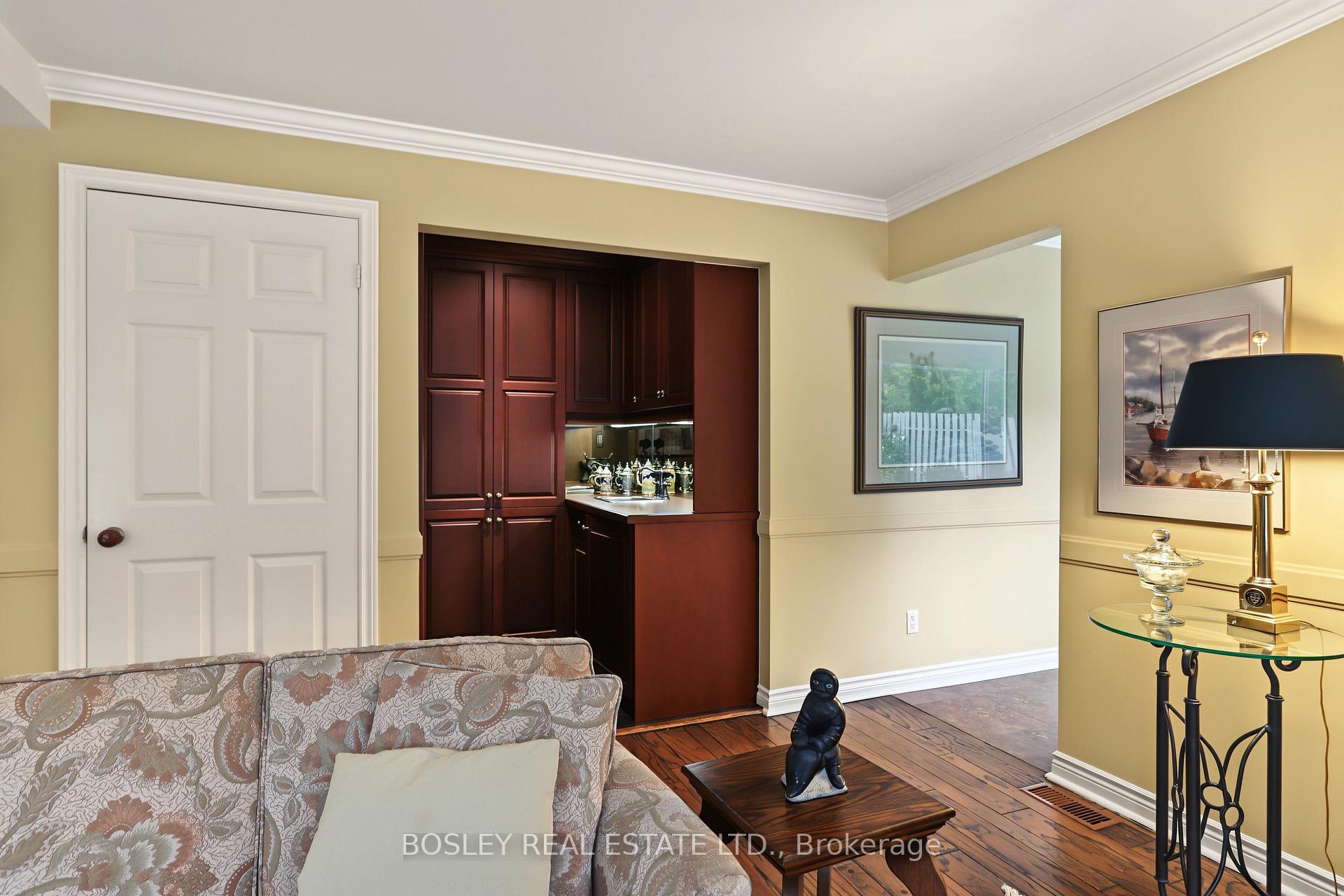 Photo 14 of 69 Fairway Drive, Aurora, Aurora Highlands — HOMEH