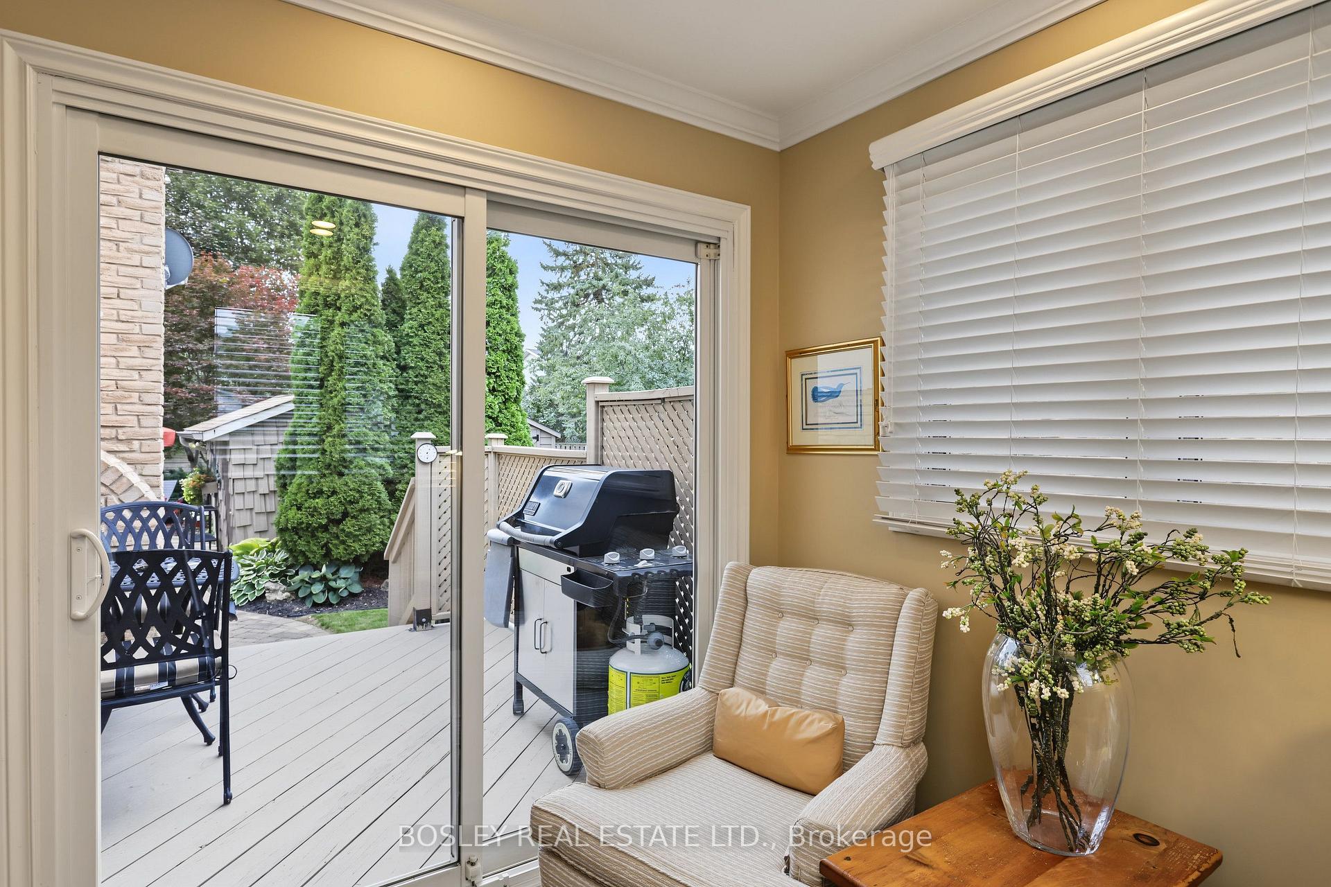 Photo 20 of 69 Fairway Drive, Aurora, Aurora Highlands — HOMEH