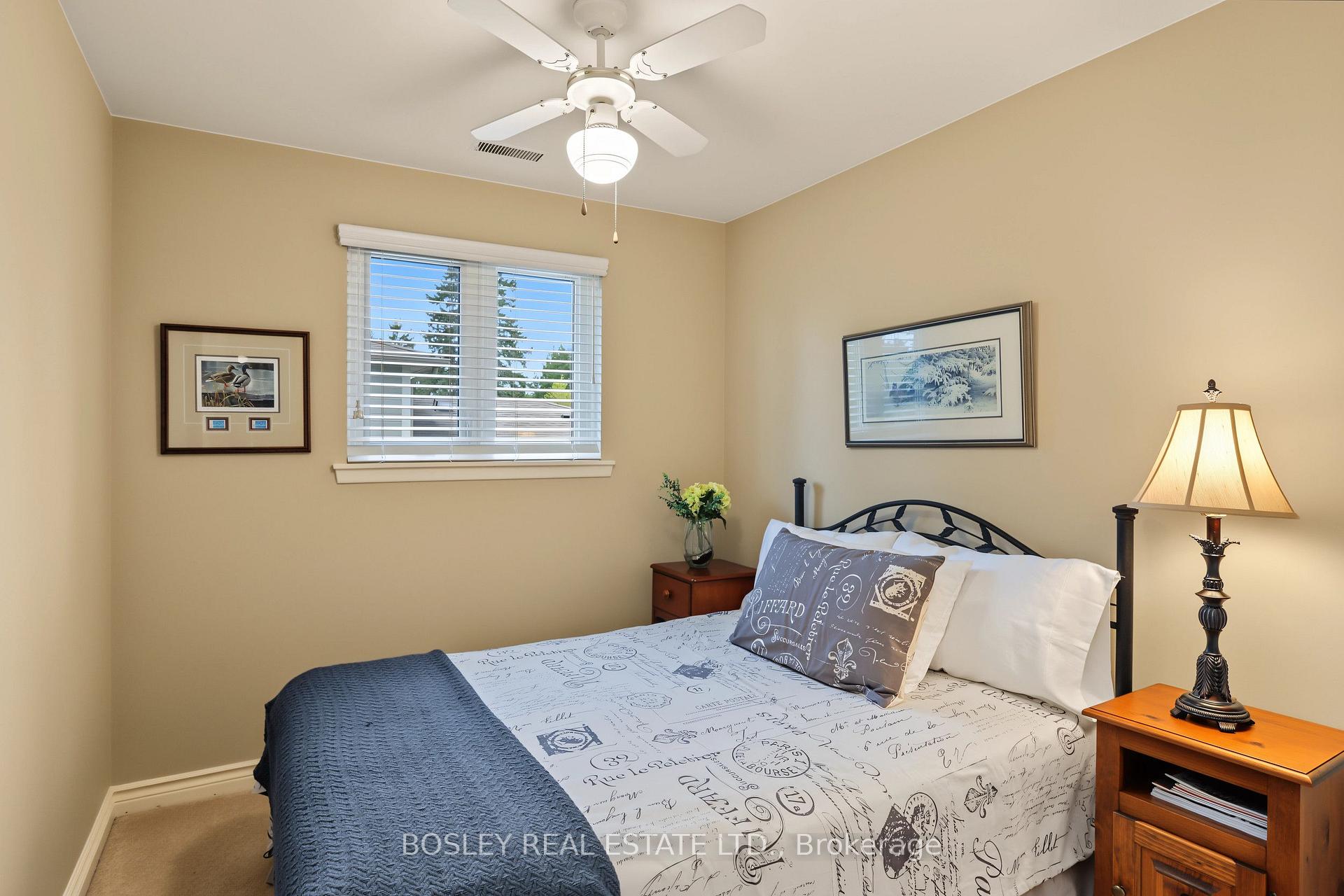 Photo 21 of 69 Fairway Drive, Aurora, Aurora Highlands — HOMEH