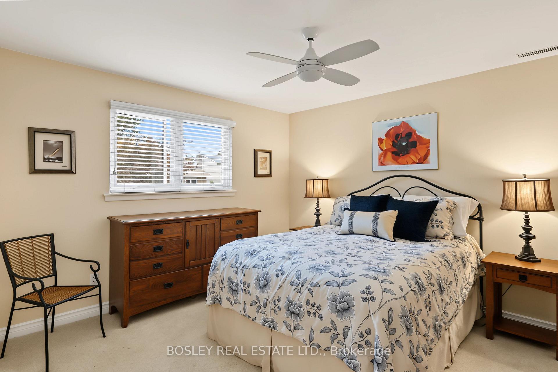 Photo 23 of 69 Fairway Drive, Aurora, Aurora Highlands — HOMEH