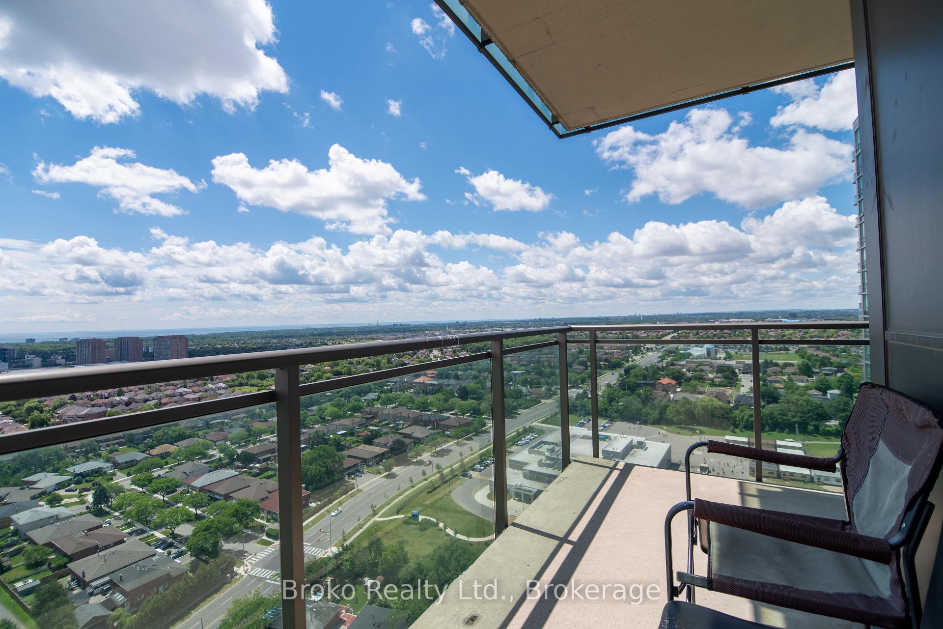Photo 10 of Unit 2907, 3515 Kariya Drive, Mississauga, City Centre — HOMEH