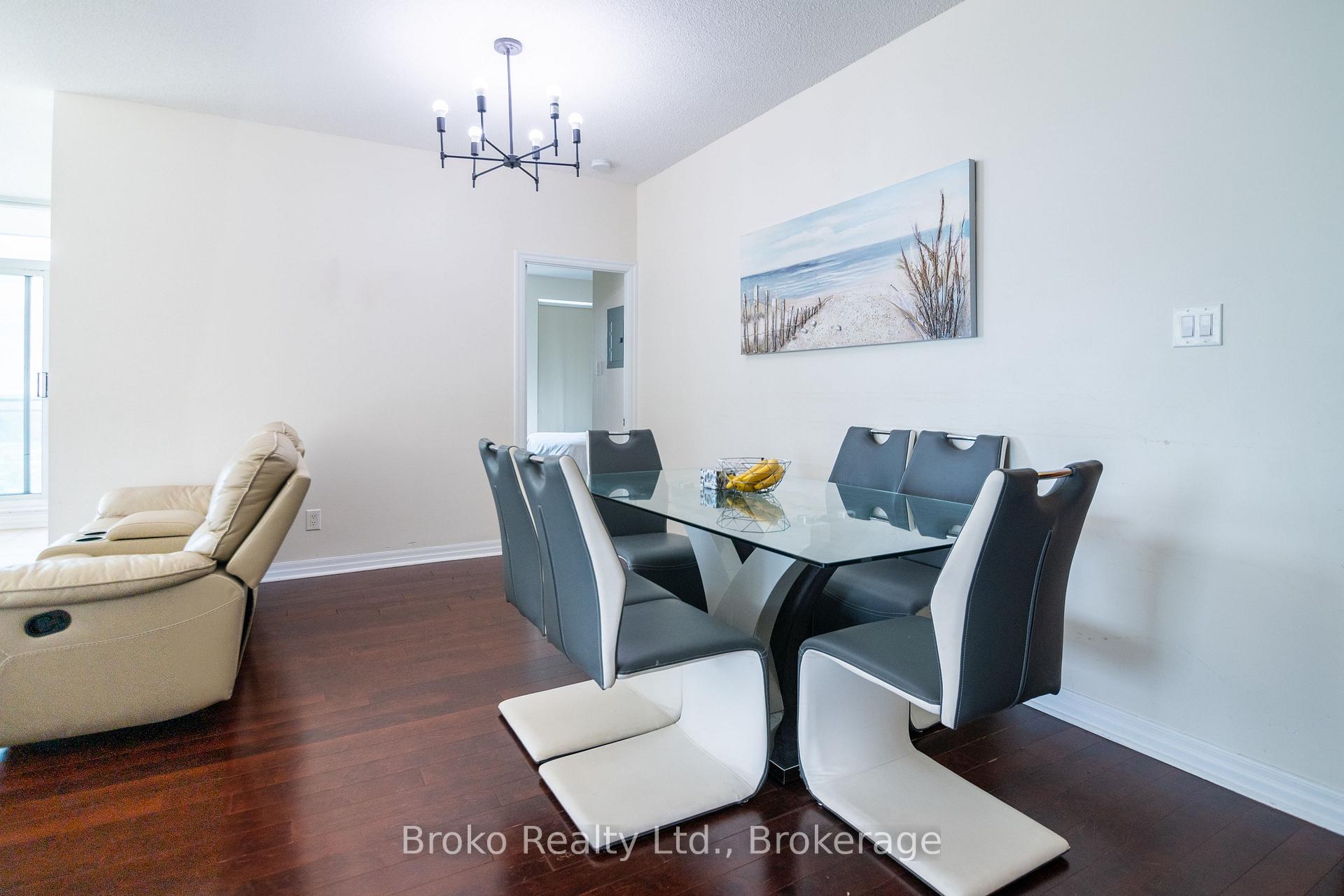 Photo 12 of Unit 2907, 3515 Kariya Drive, Mississauga, City Centre — HOMEH