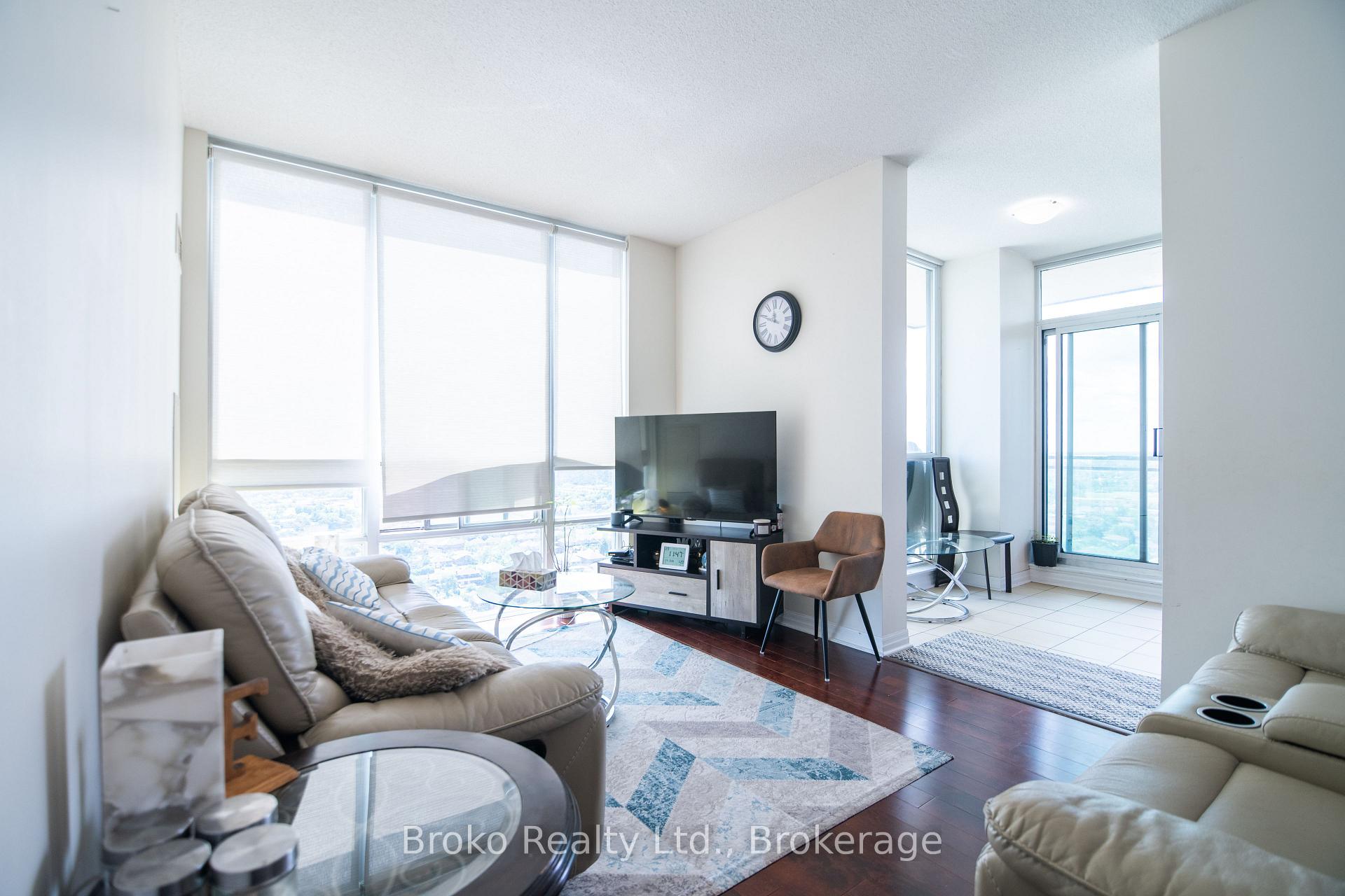 Photo 14 of Unit 2907, 3515 Kariya Drive, Mississauga, City Centre — HOMEH