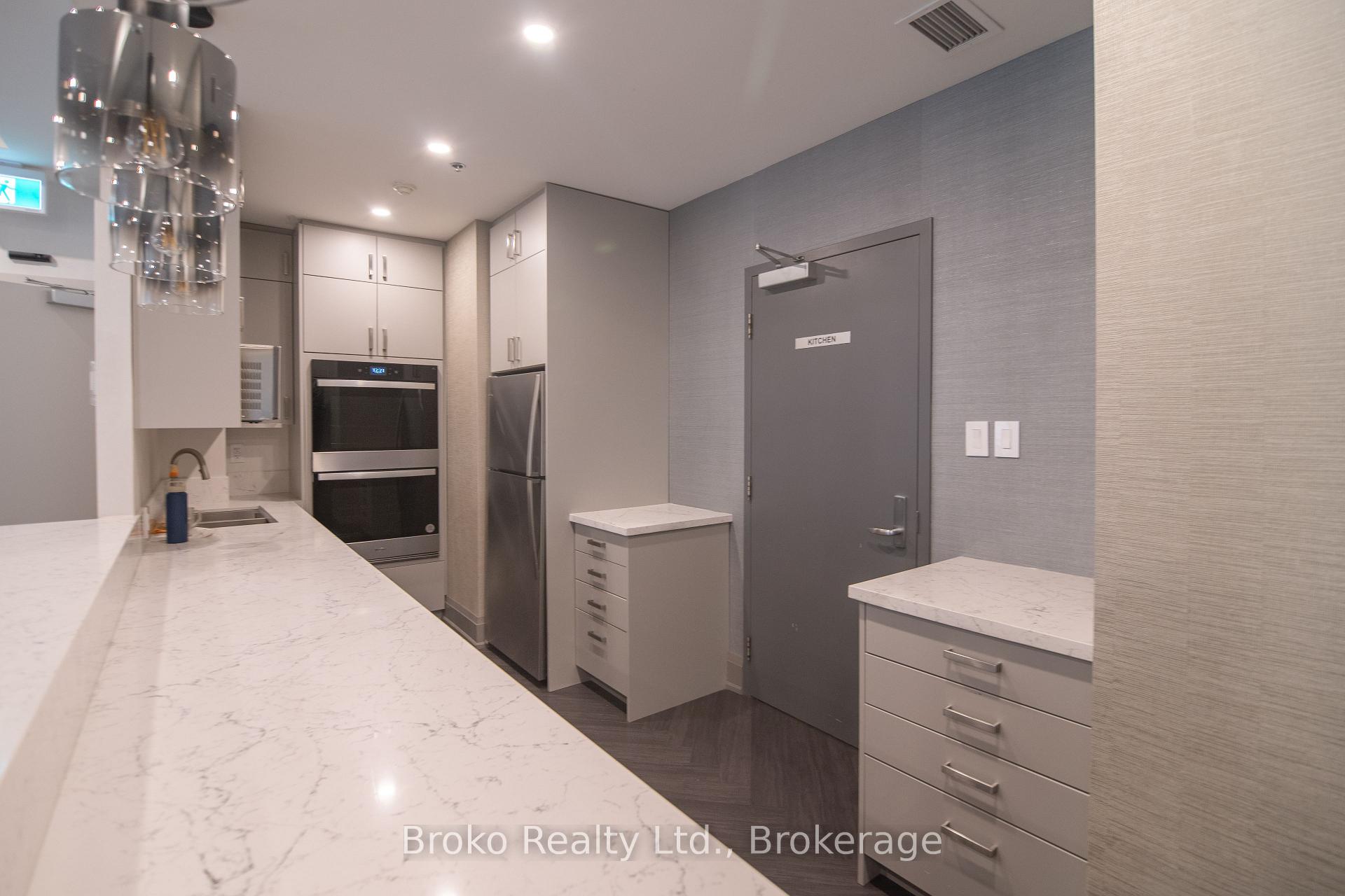 Photo 37 of Unit 2907, 3515 Kariya Drive, Mississauga, City Centre — HOMEH