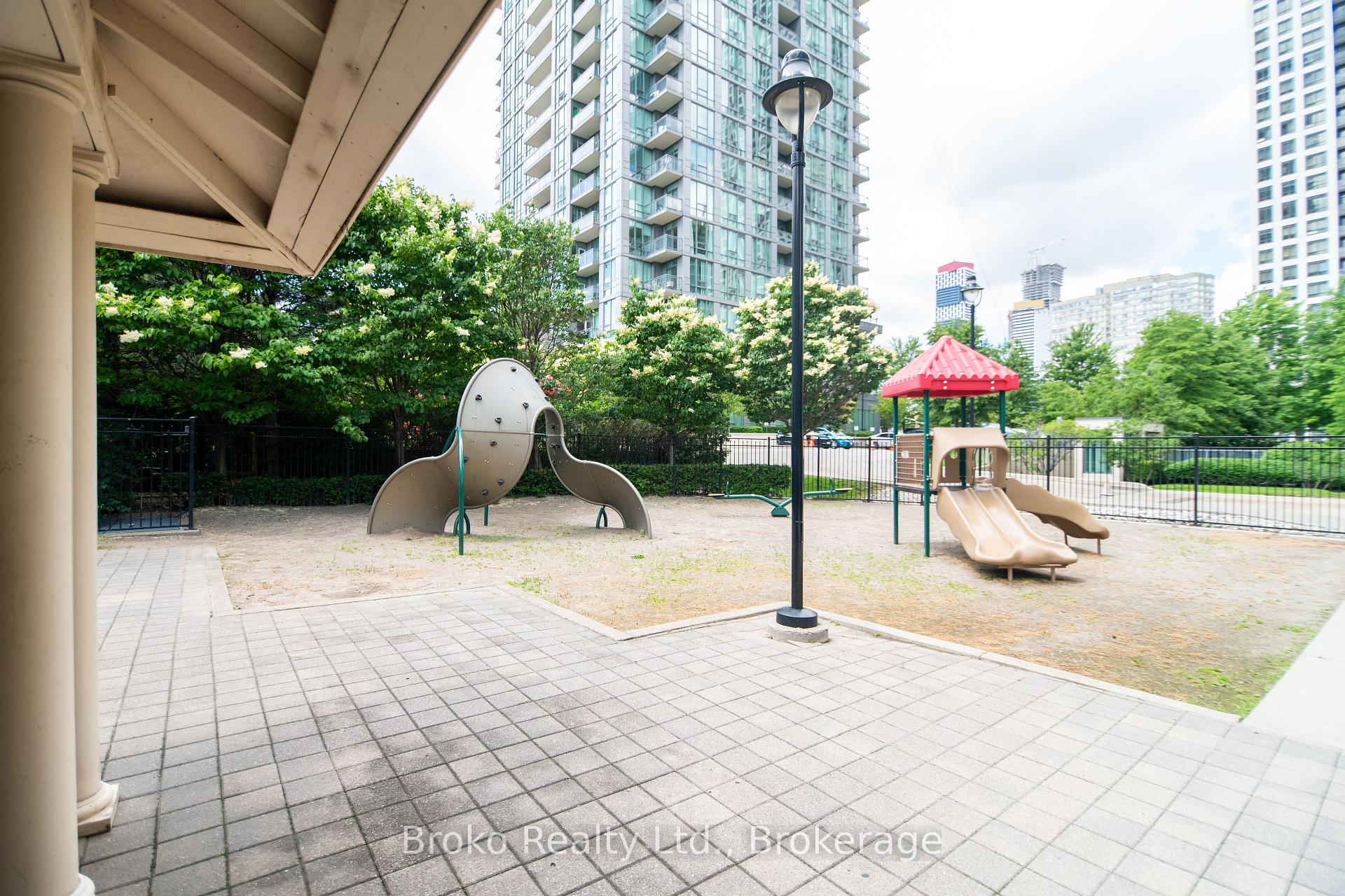 Photo 42 of Unit 2907, 3515 Kariya Drive, Mississauga, City Centre — HOMEH