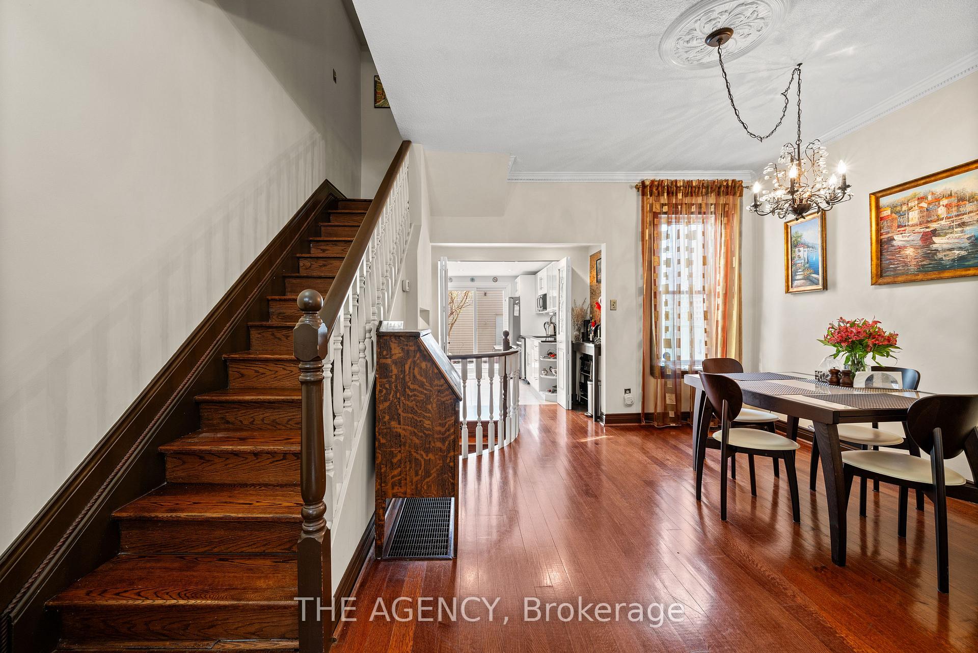 Photo 10 of 111 Seaton Street, Toronto, Moss Park — HOMEH
