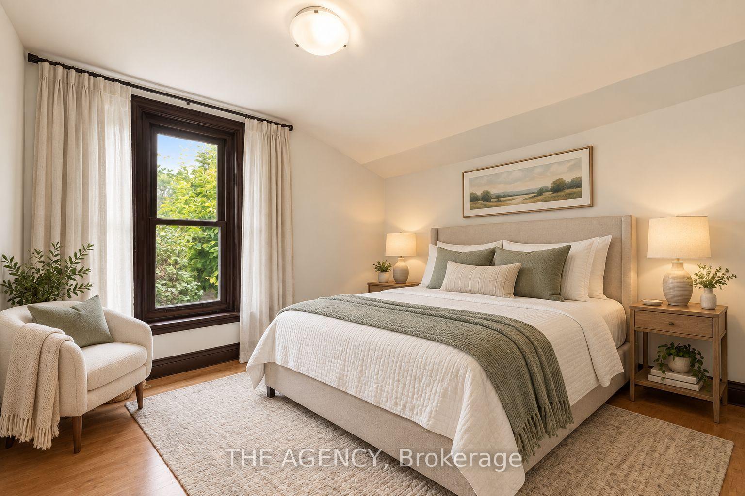 Photo 14 of 111 Seaton Street, Toronto, Moss Park — HOMEH