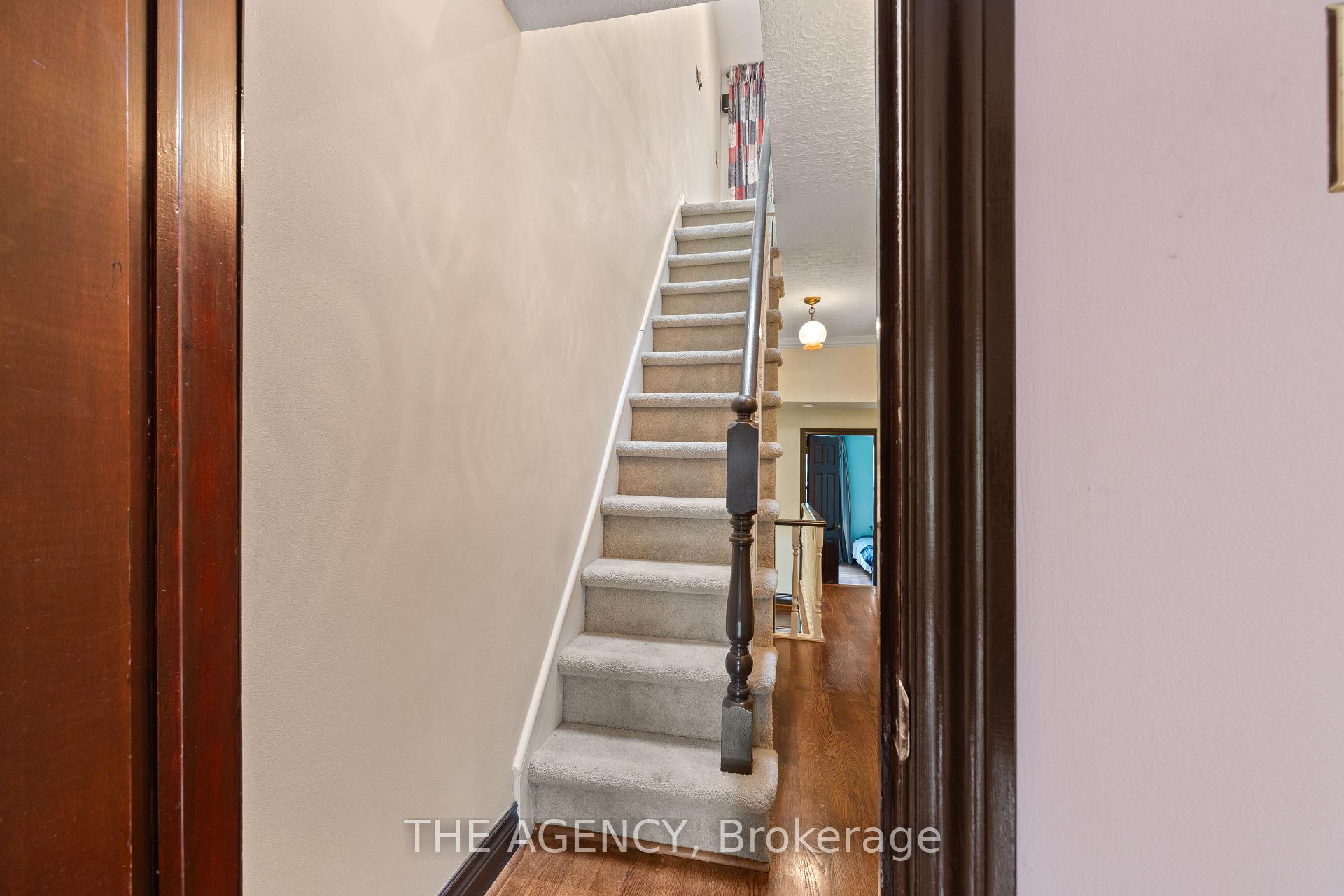 Photo 16 of 111 Seaton Street, Toronto, Moss Park — HOMEH