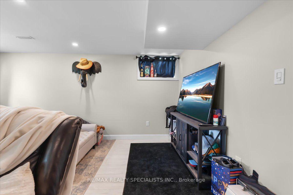 Photo 30 of 12 Wardell Crescent, Haldimand — HOMEH