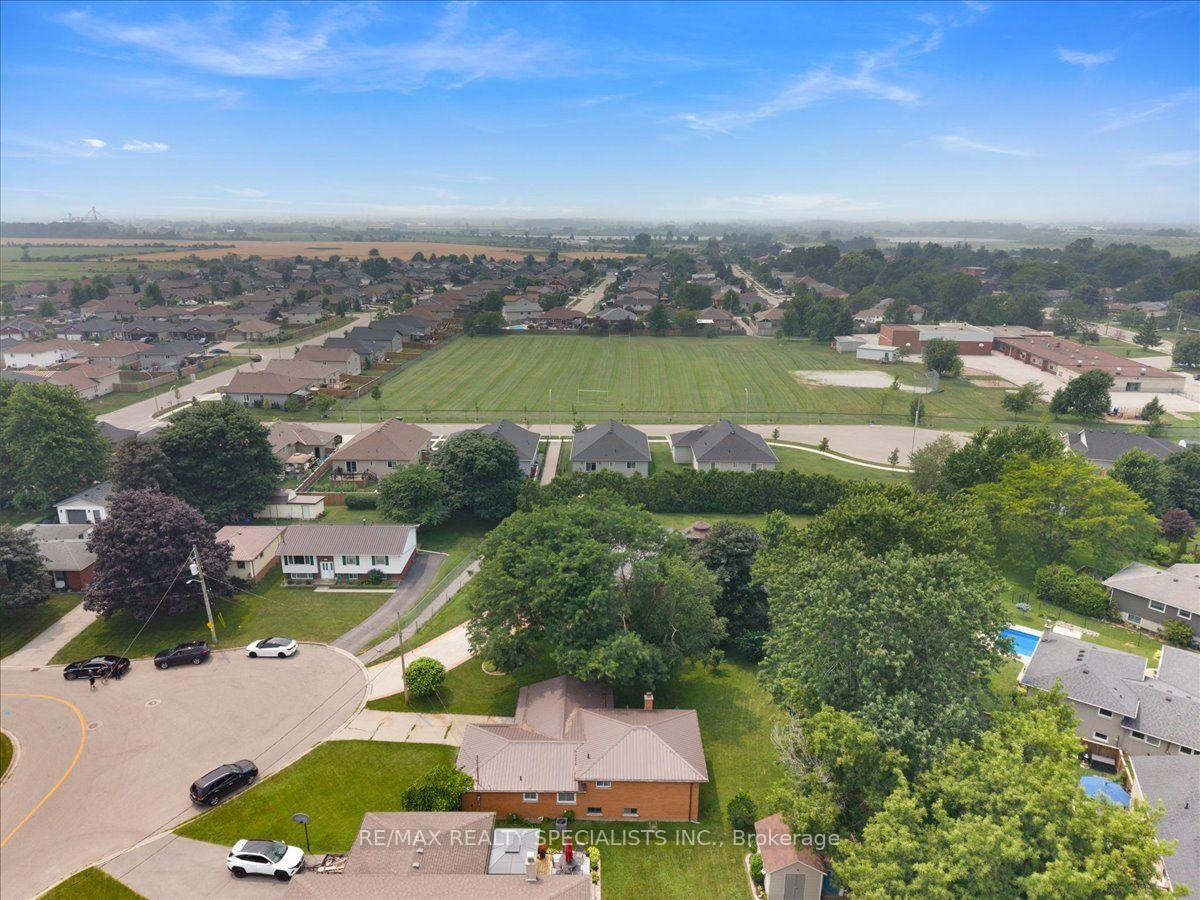 Photo 48 of 12 Wardell Crescent, Haldimand — HOMEH