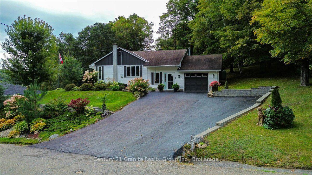 Photo of 5 Forest Hill Road