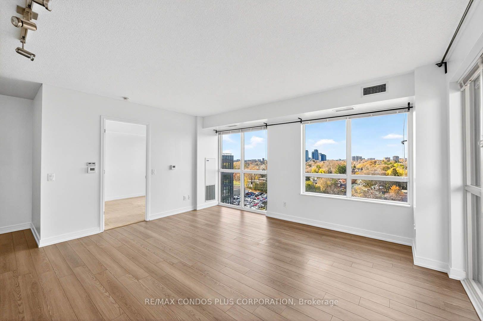 Photo 9 of Unit 904, 20  Road Thomas Riley Road, Etobicoke, Islington-City Centre West — HOMEH