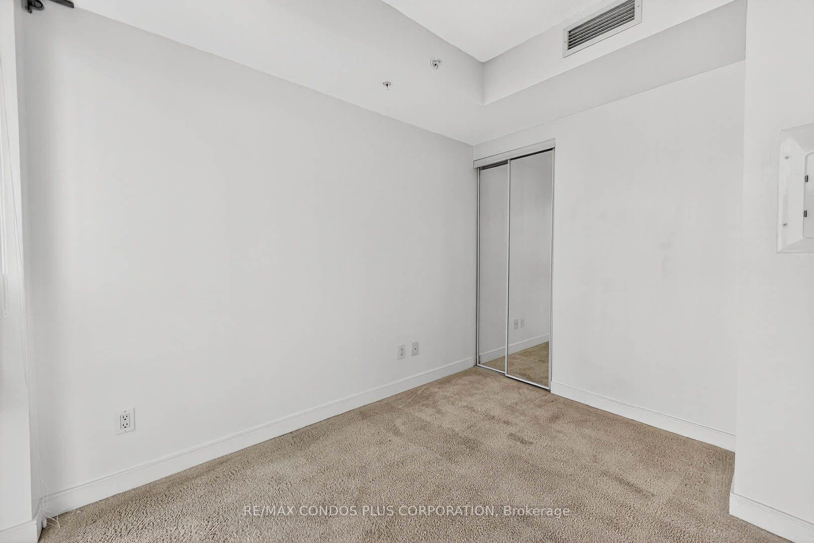 Photo 20 of Unit 904, 20  Road Thomas Riley Road, Etobicoke, Islington-City Centre West — HOMEH