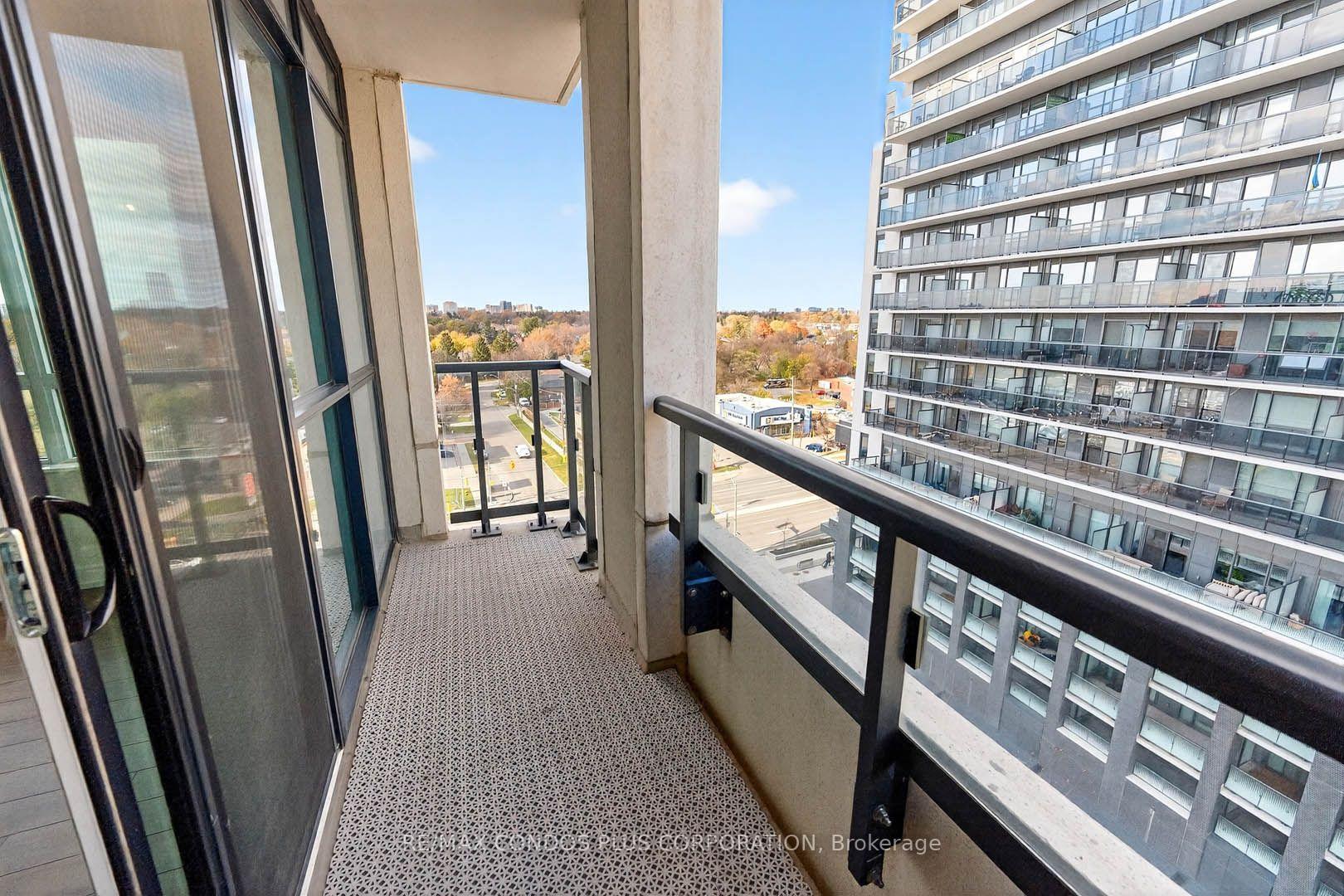Photo 23 of Unit 904, 20  Road Thomas Riley Road, Etobicoke, Islington-City Centre West — HOMEH