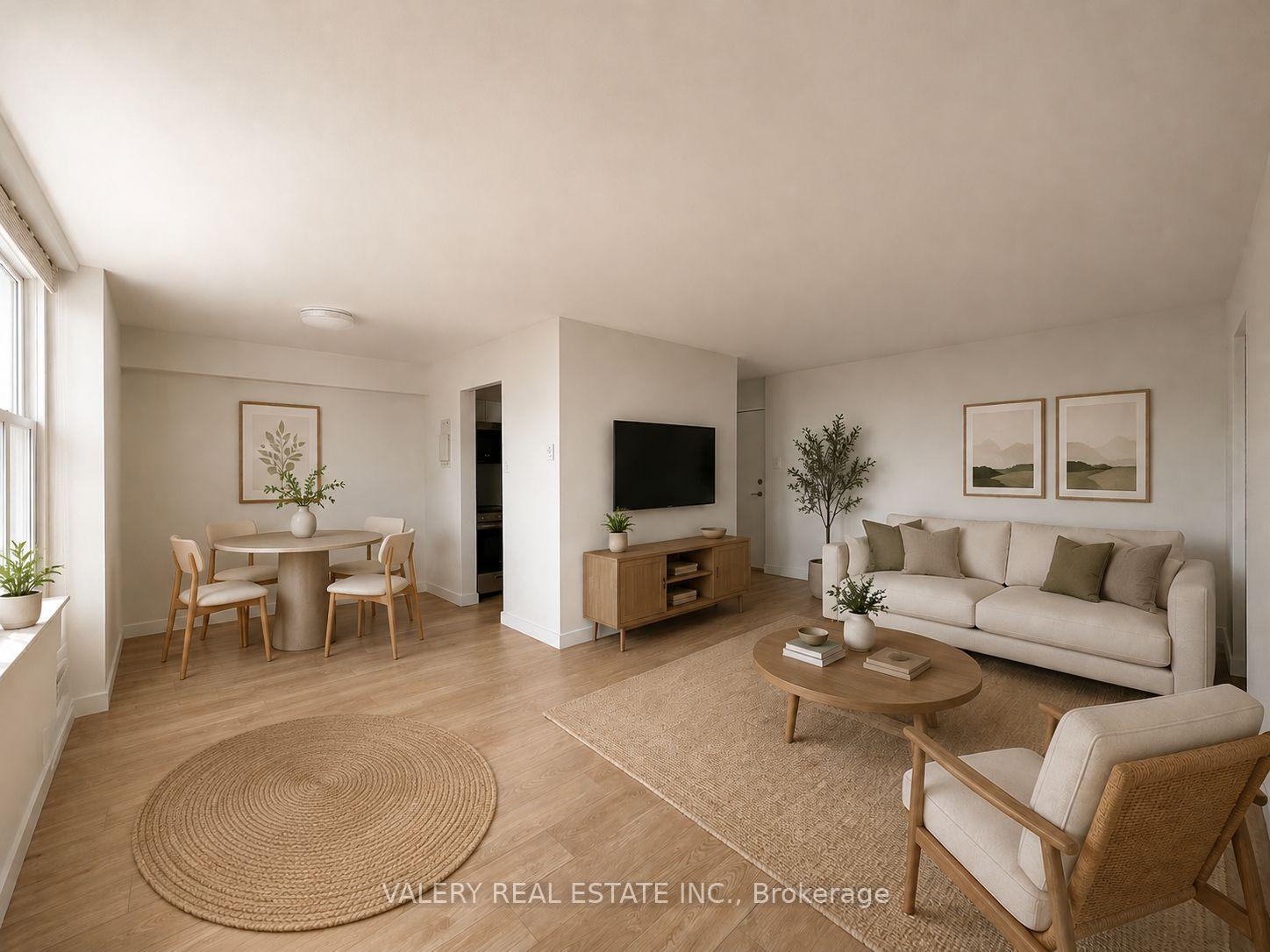 Photo 4 of Unit 906, 70 Park Street E, Mississauga, Port Credit — HOMEH