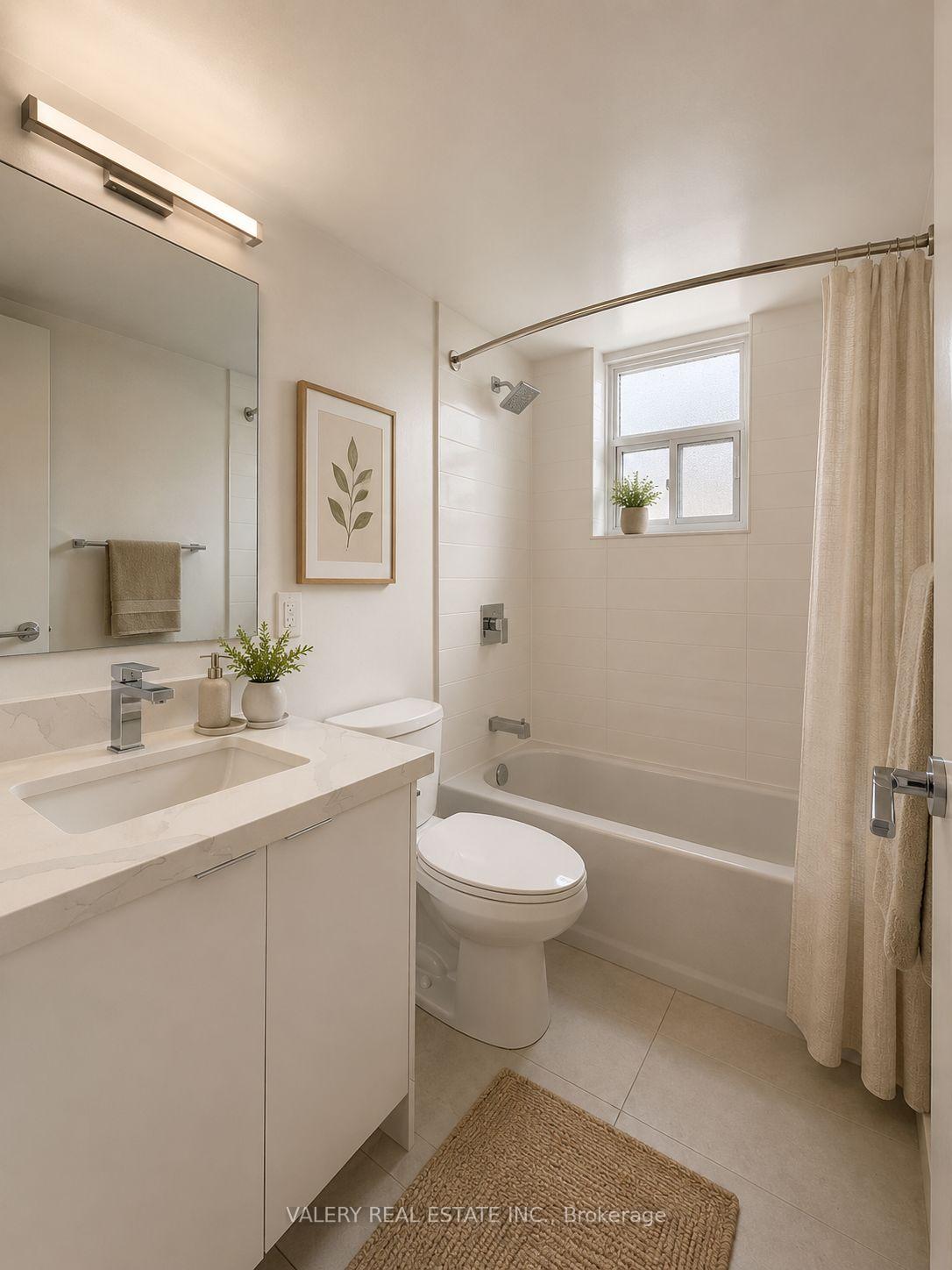 Photo 8 of Unit 906, 70 Park Street E, Mississauga, Port Credit — HOMEH