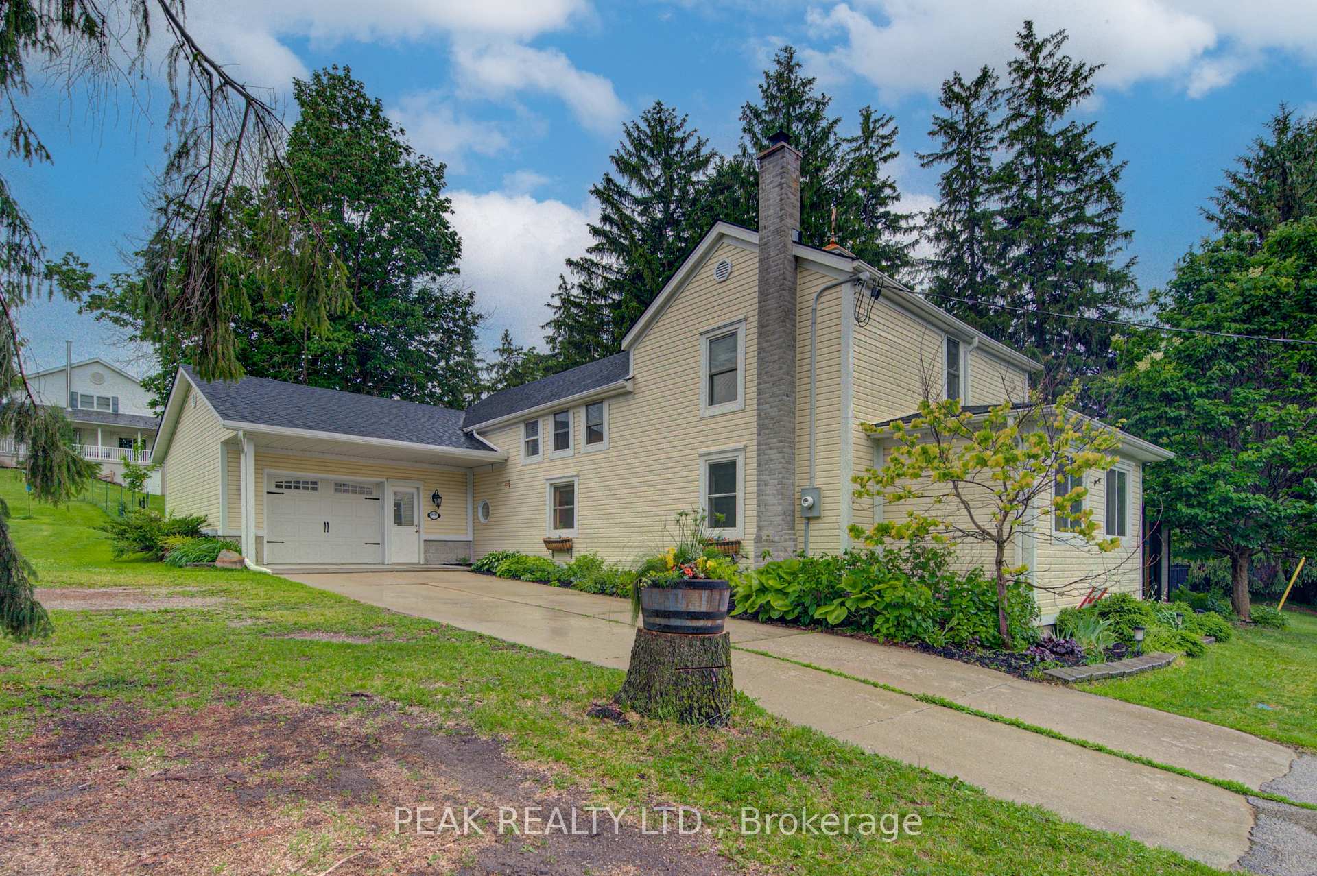 Photo 2 of 5421 King Street, Perth East, North Easthope — HOMEH
