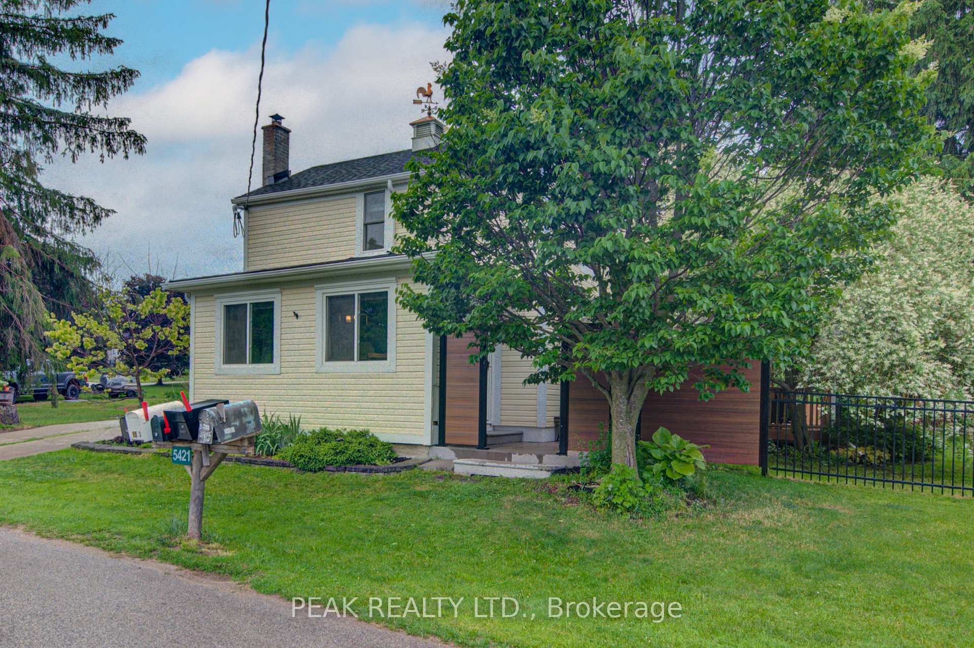 Photo 4 of 5421 King Street, Perth East, North Easthope — HOMEH