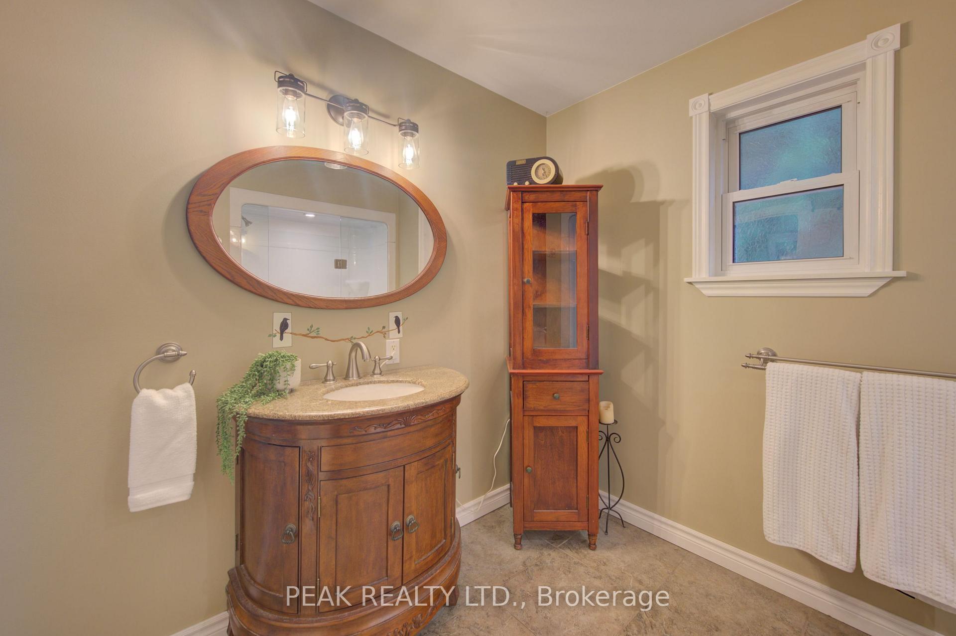 Photo 19 of 5421 King Street, Perth East, North Easthope — HOMEH