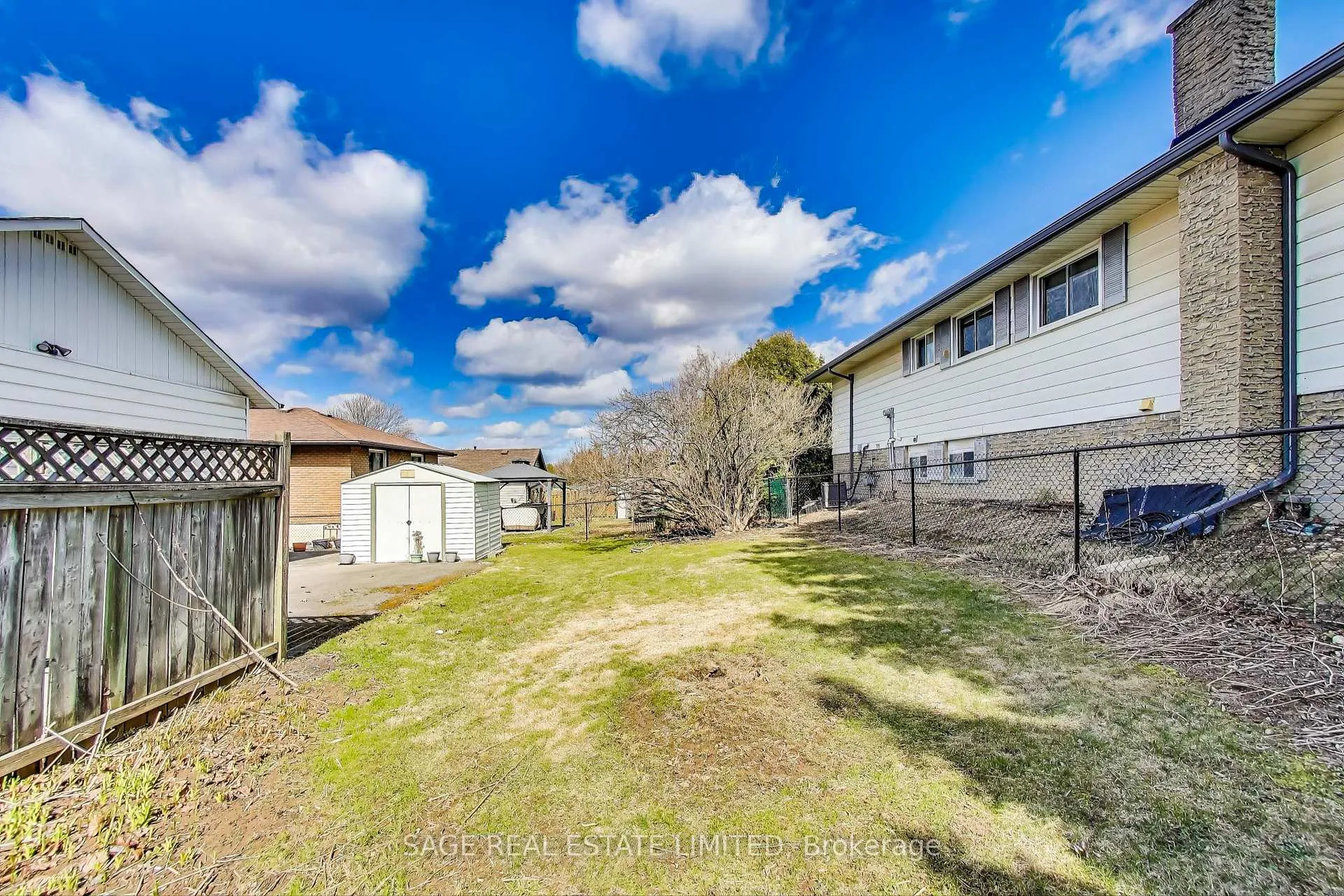 Photo 37 of 72 Glenvale Drive, Hamilton, Gilkson — HOMEH
