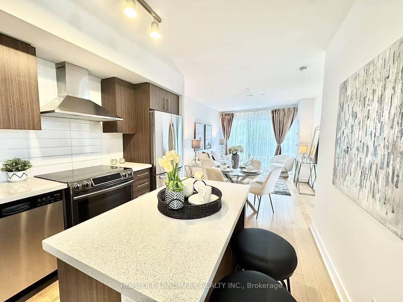 Photo 5 of Unit 209, 58 Orchard View Boulevard, Toronto, Yonge-Eglinton — HOMEH